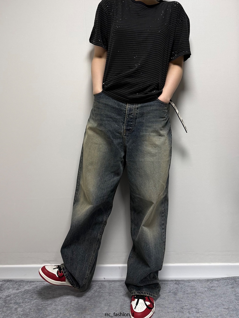Undermycar Mu.26 Anti Fxxking Logo Play Brush Washed Wide Jeans Oil Blue 착용 스타일 - 4