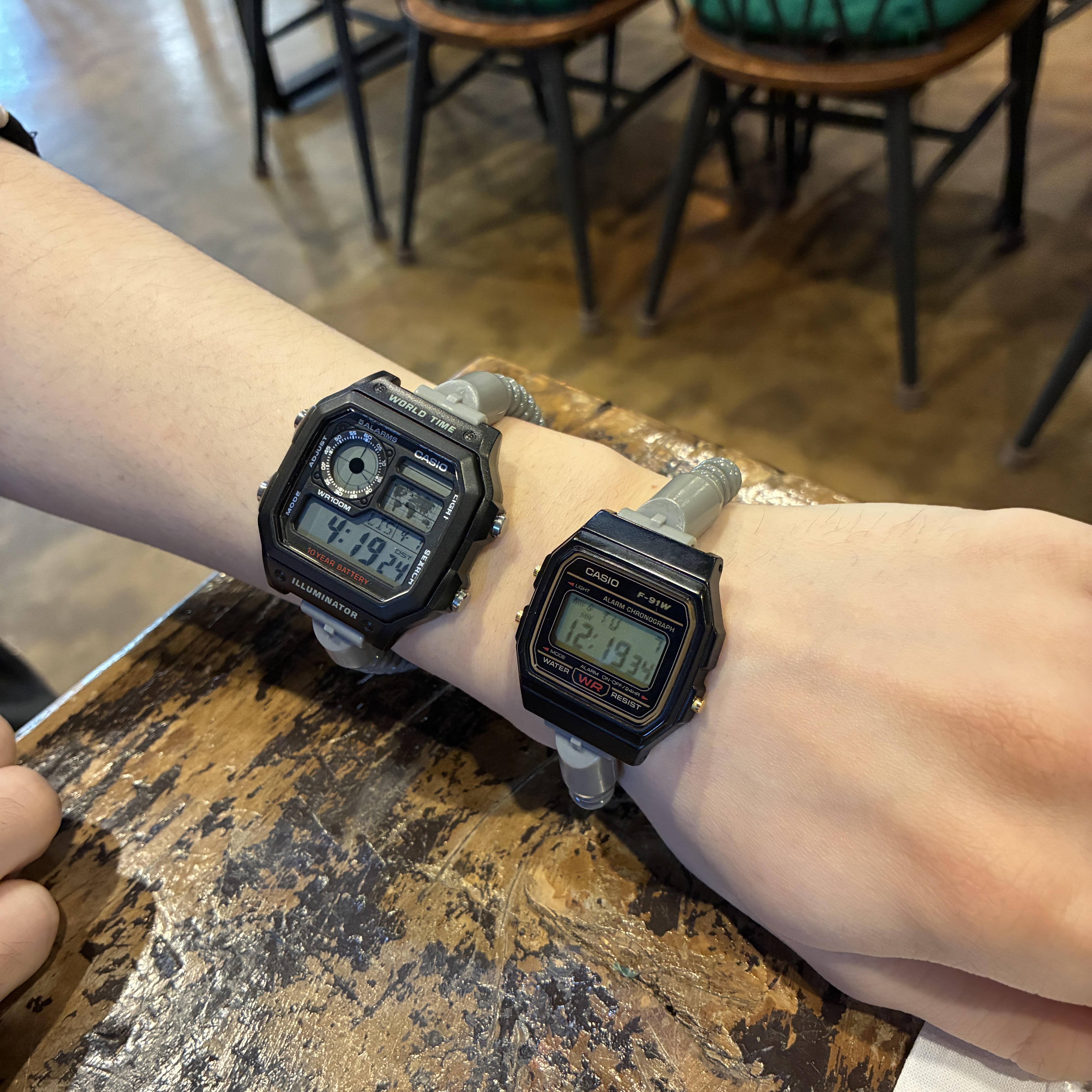 Casio AE-1200WHD-1AV, Casio F-91W-1 착용 스타일