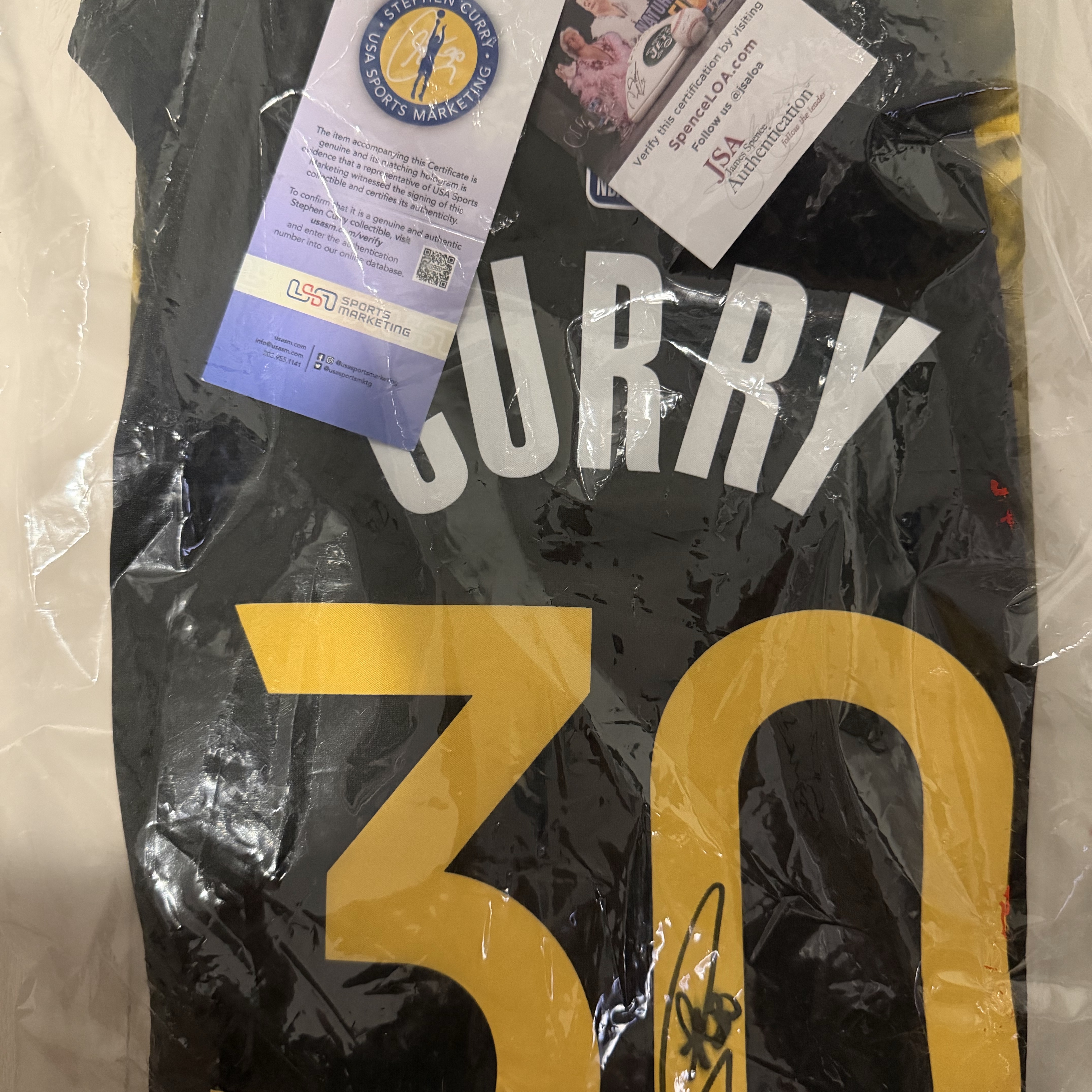 Nike Stephen Curry Golden State Warriors City Edition 2022/23 NBA Swingman Jersey Black 착용 스타일
