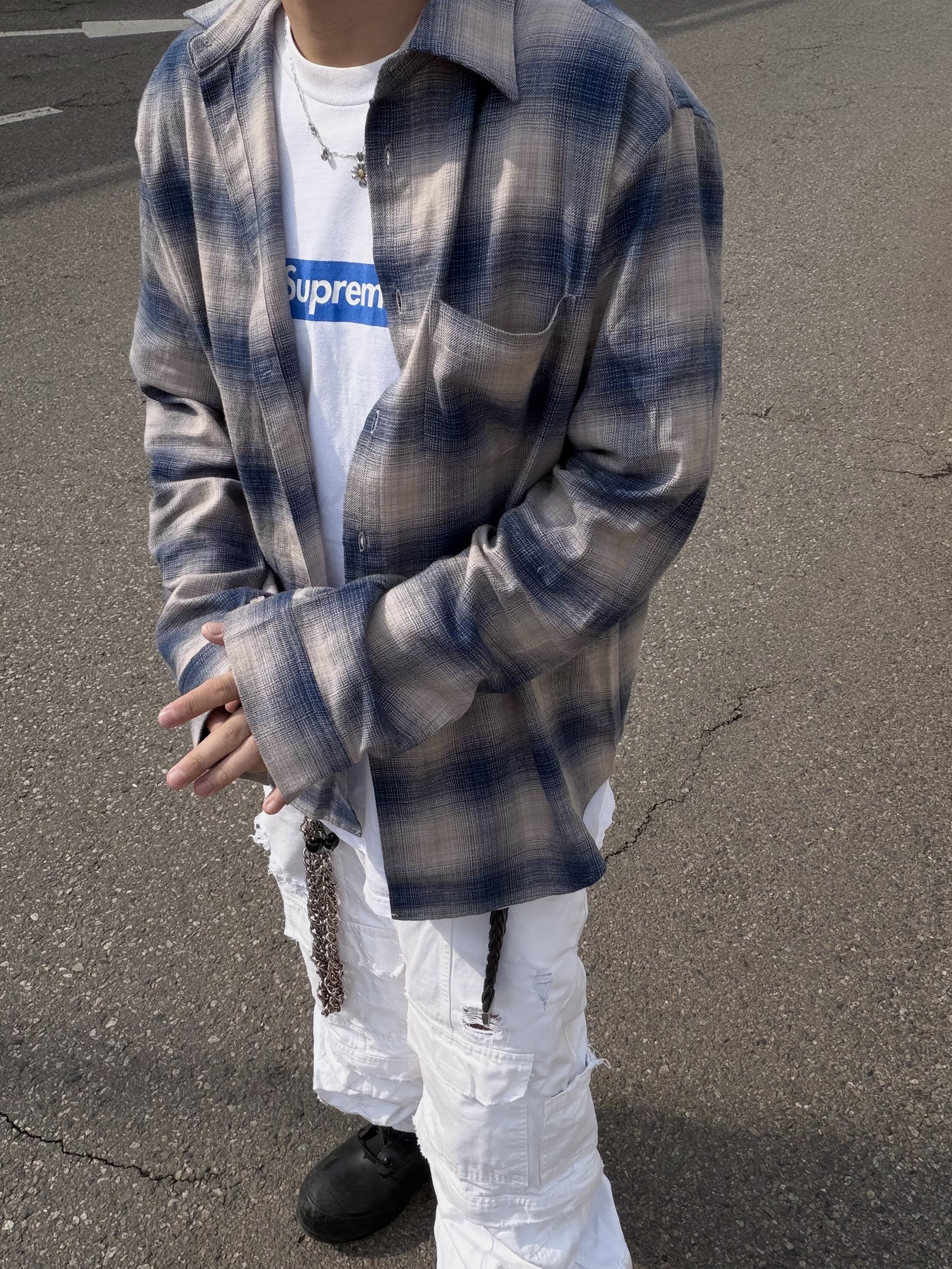 Jacob & Co x Peaceminusone Pendant Sterling Silver & Yellow Gold, Supreme Seoul Box Logo T-Shirt White - 23FW 착용 스타일 - 3