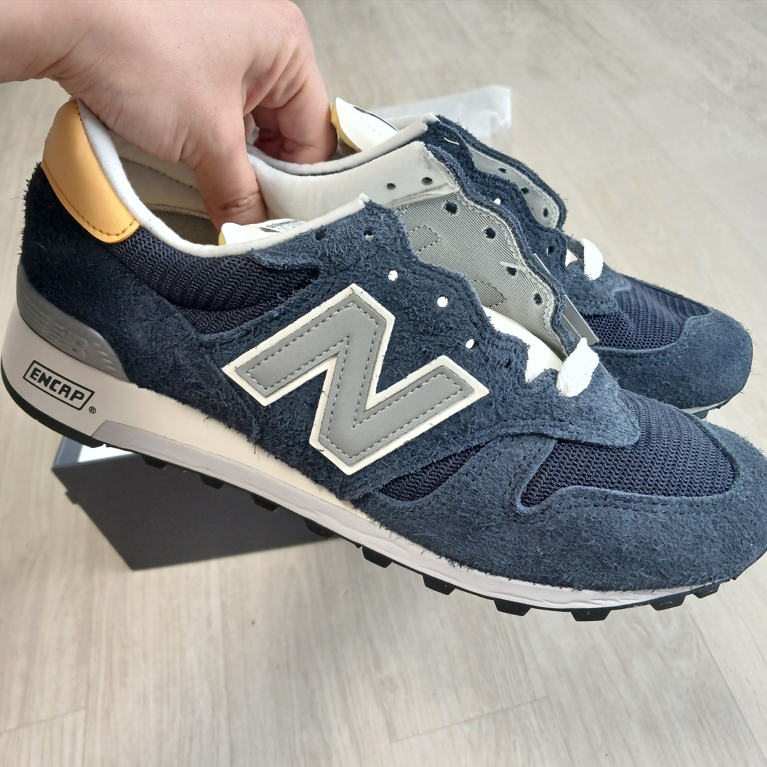 New Balance x Aime Leon Dore 1300 Made in USA Navy 착용 스타일 - 3