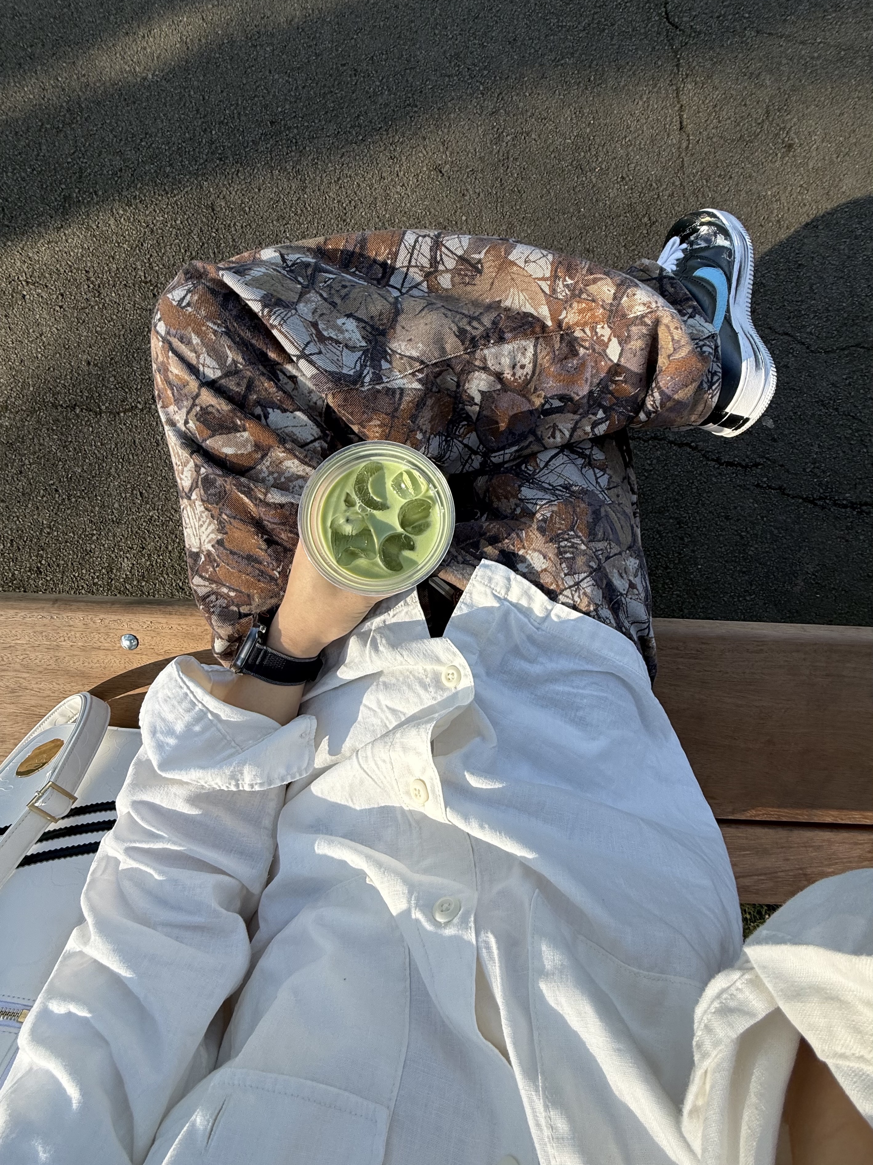 IAB Studio IAB 26 Corduroy Cap Ivory, Nike x Peaceminusone Air Force 1 Low Para-Noise 3.0 Black and Multicolor 착용 스타일 - 2