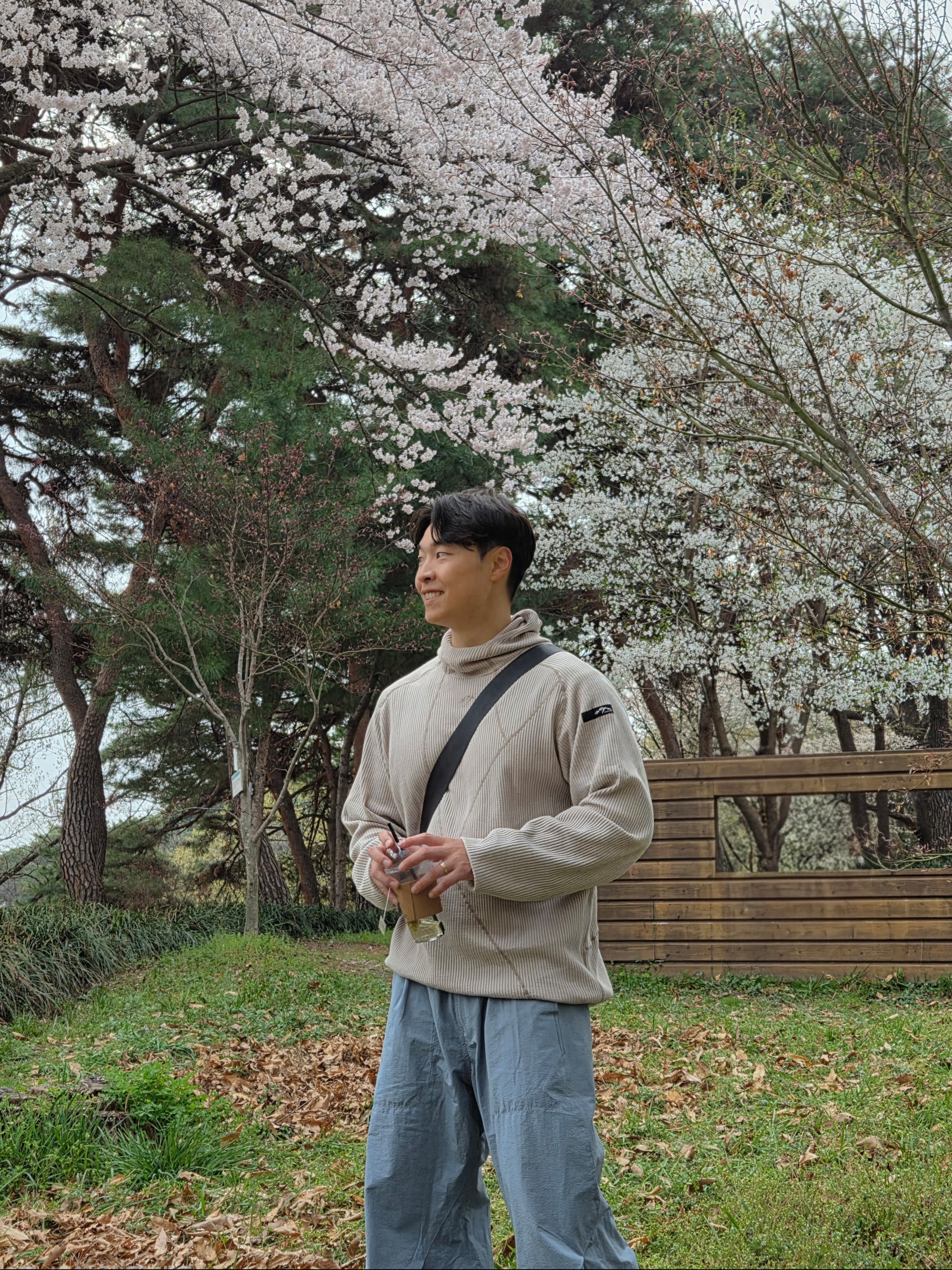 COLDWARM Waffle Warmer Hoodie (Mocha Color), FREITAG Boutique Unisex F41 HAWAII FIVE-O 0822 Messenger Bag 착용 스타일 - 6