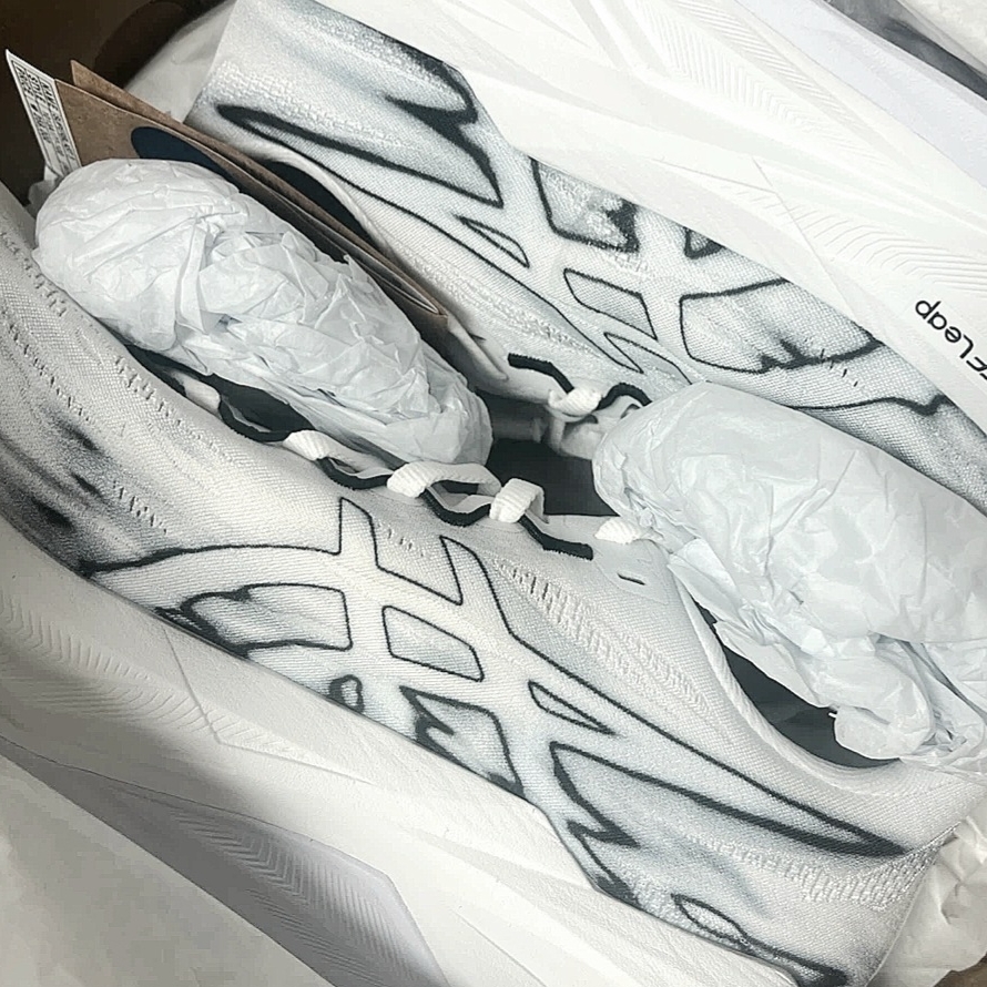 Asics Superblast 3 White Black, Nike ACG Club Unstructured Cap Black 착용 스타일 - 2