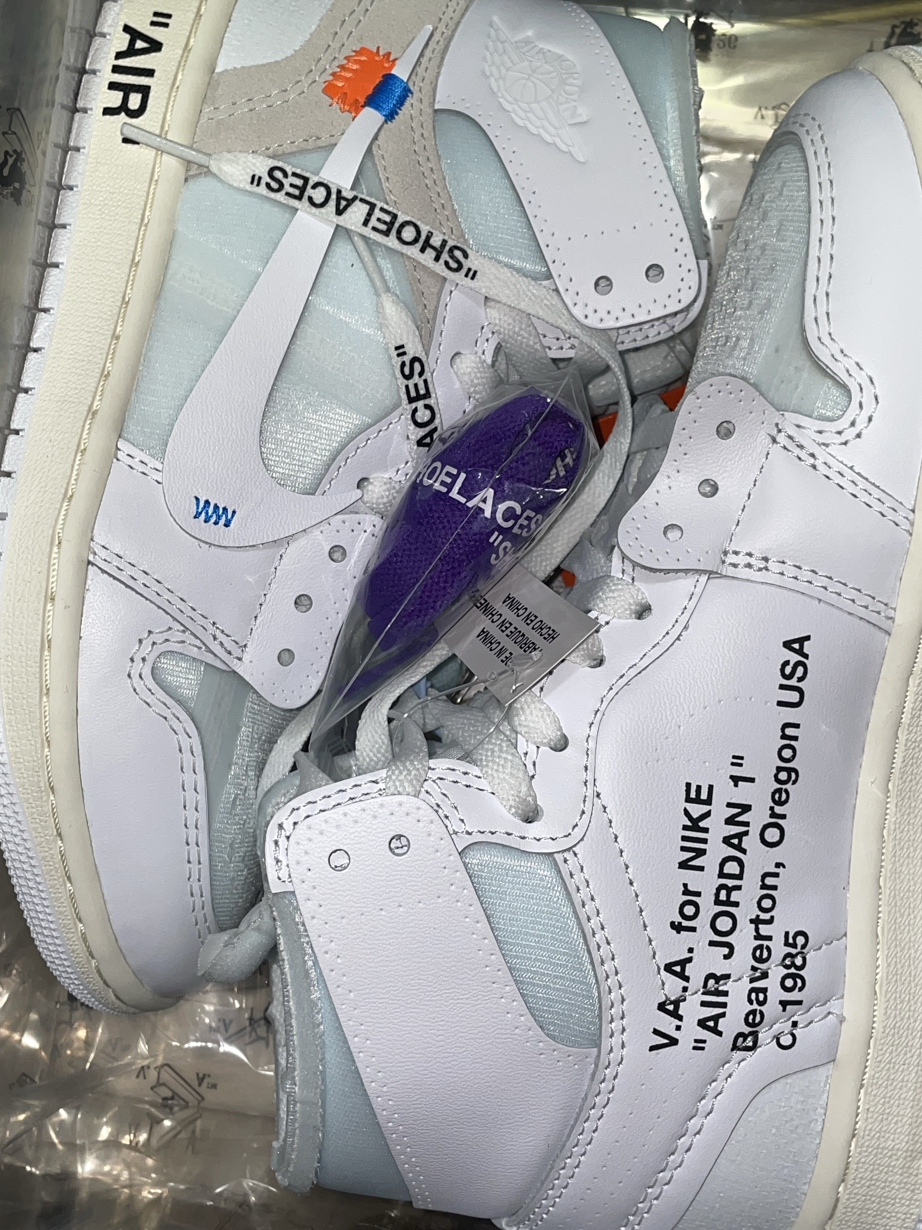 Jordan 1 x Virgil Abloh Archive Retro High Alaska White 착용 스타일 - 2
