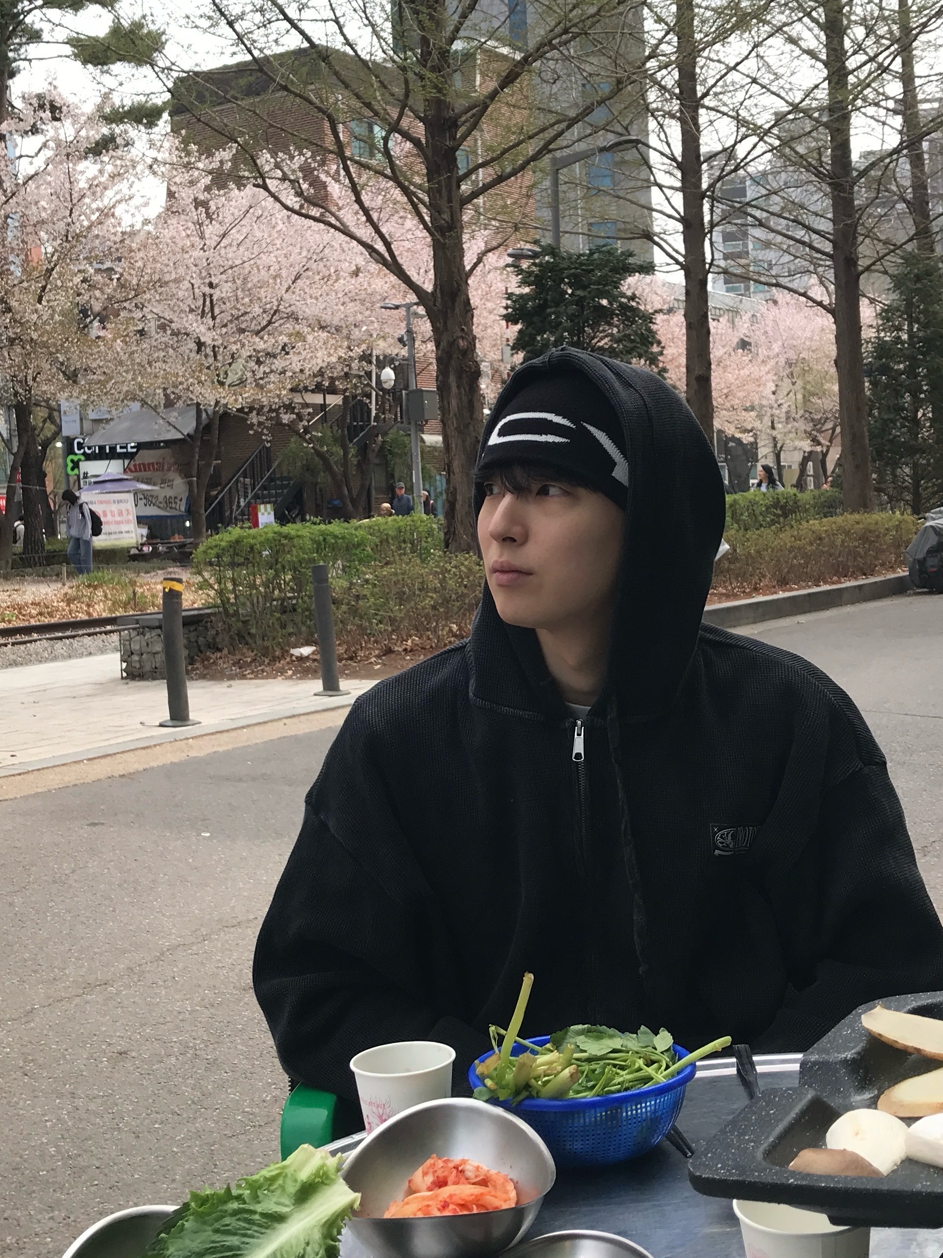 ETCE Prototype Waffle Hoodie Zip Up Charcoal 착용 스타일 - 1