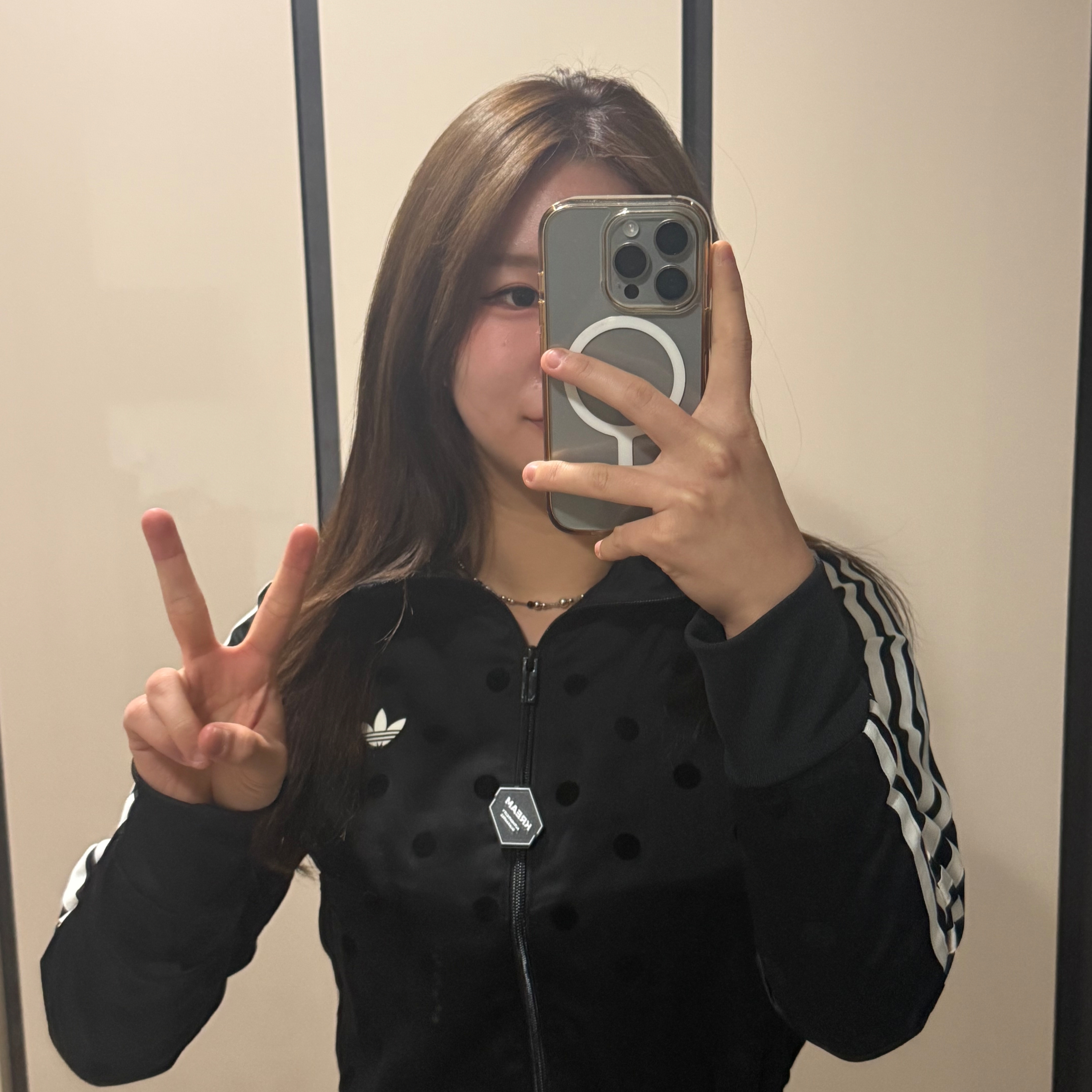 (W) Adidas Originals Satin Polka Dot Track Top Black - KR Sizing 착용 스타일