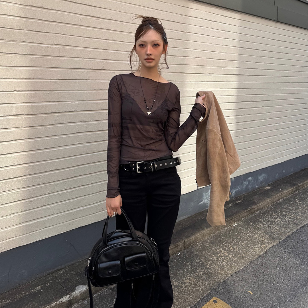 Thevinylhouse Graffiti Mesh Ls Tee (W) Charcoal 착용 스타일