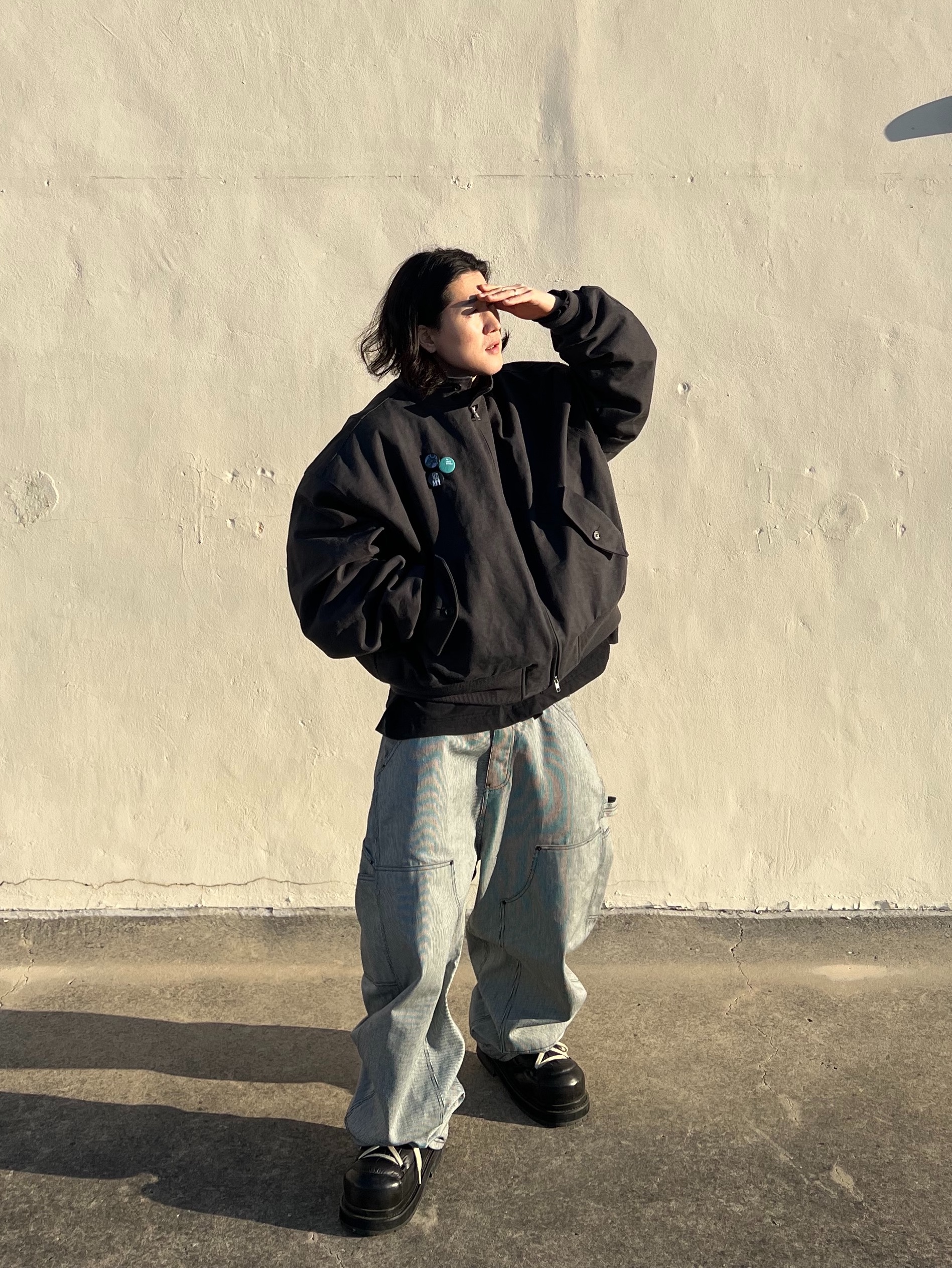 MJD Cowboy Canvas Harrington Jacket Charcoal, Undermycar Stripe Engineers Double Knee Work Pants Black Stripe - 24FW 착용 스타일 - 4