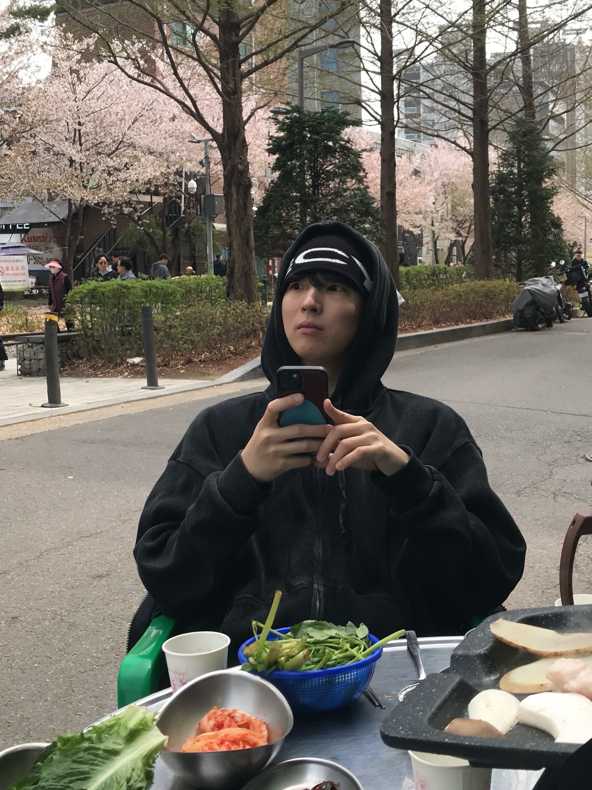ETCE Prototype Waffle Hoodie Zip Up Charcoal 착용 스타일 - 2