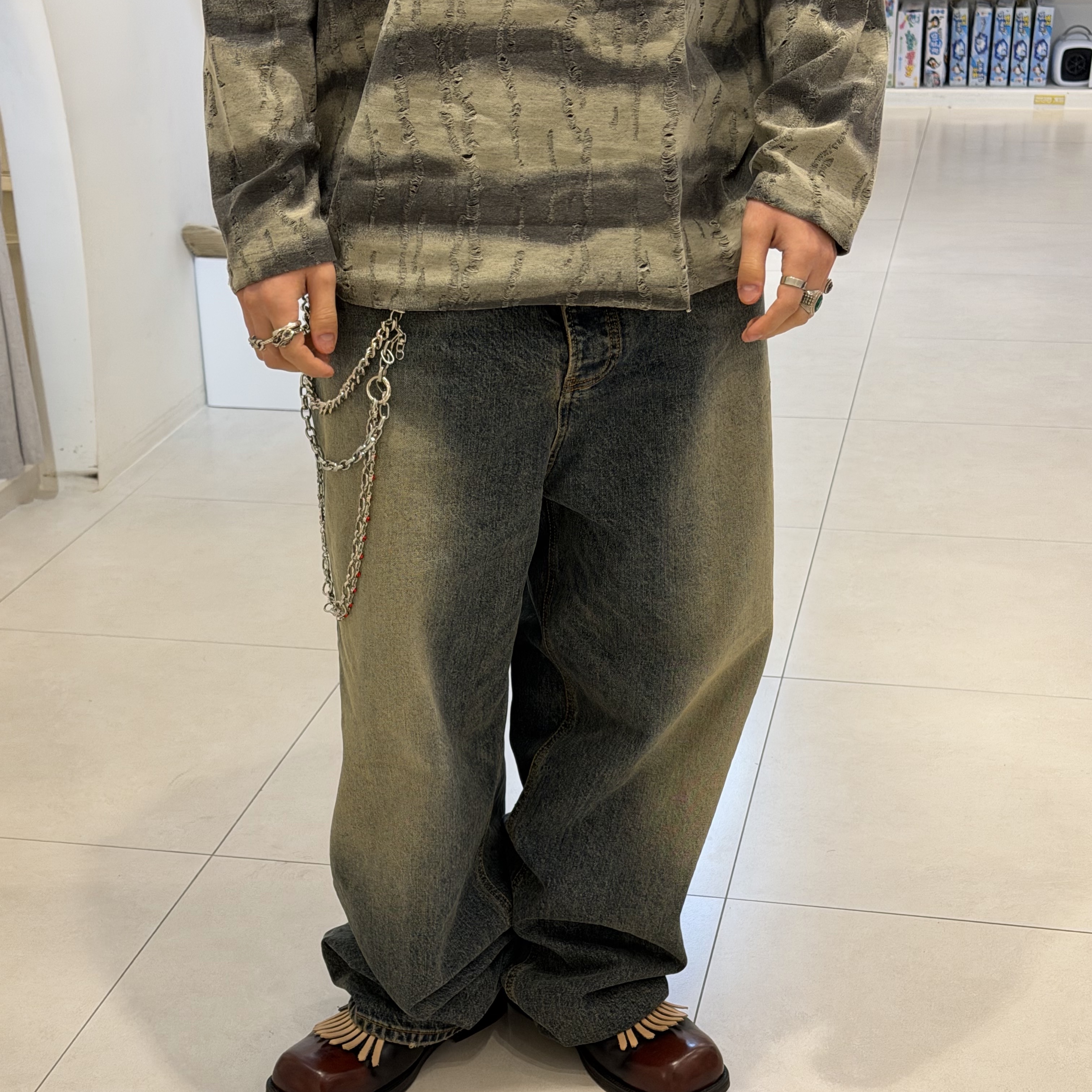 Undermycar Mu.26 Anti Fxxking Logo Play Brush Washed Wide Jeans Oil Blue 착용 스타일 - 3