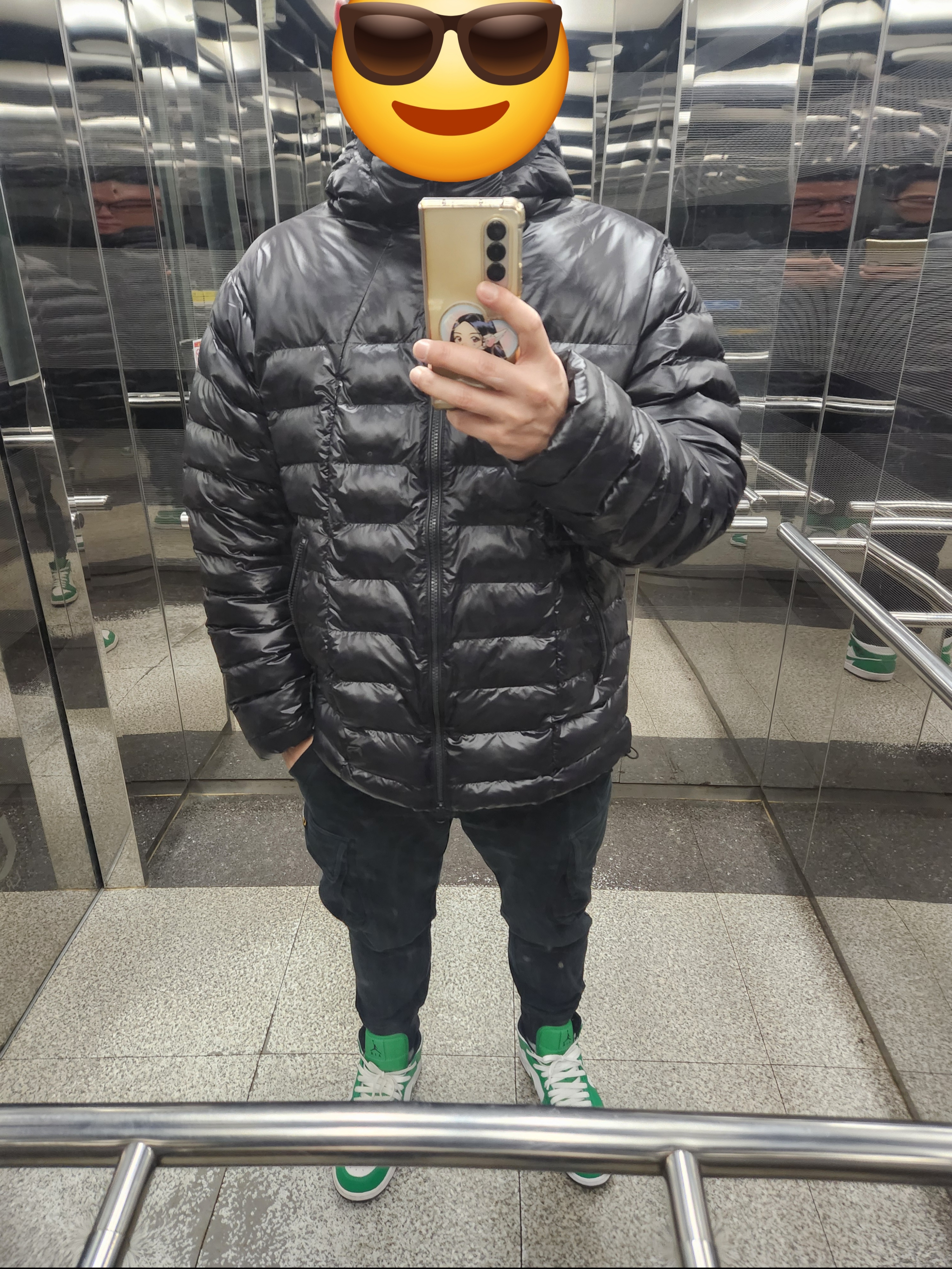 Jordan 1 Mid Lucky Green, Maison Kitsune Fox Head Patch Regular Sweatshirt Teal Grey 착용 스타일 - 1