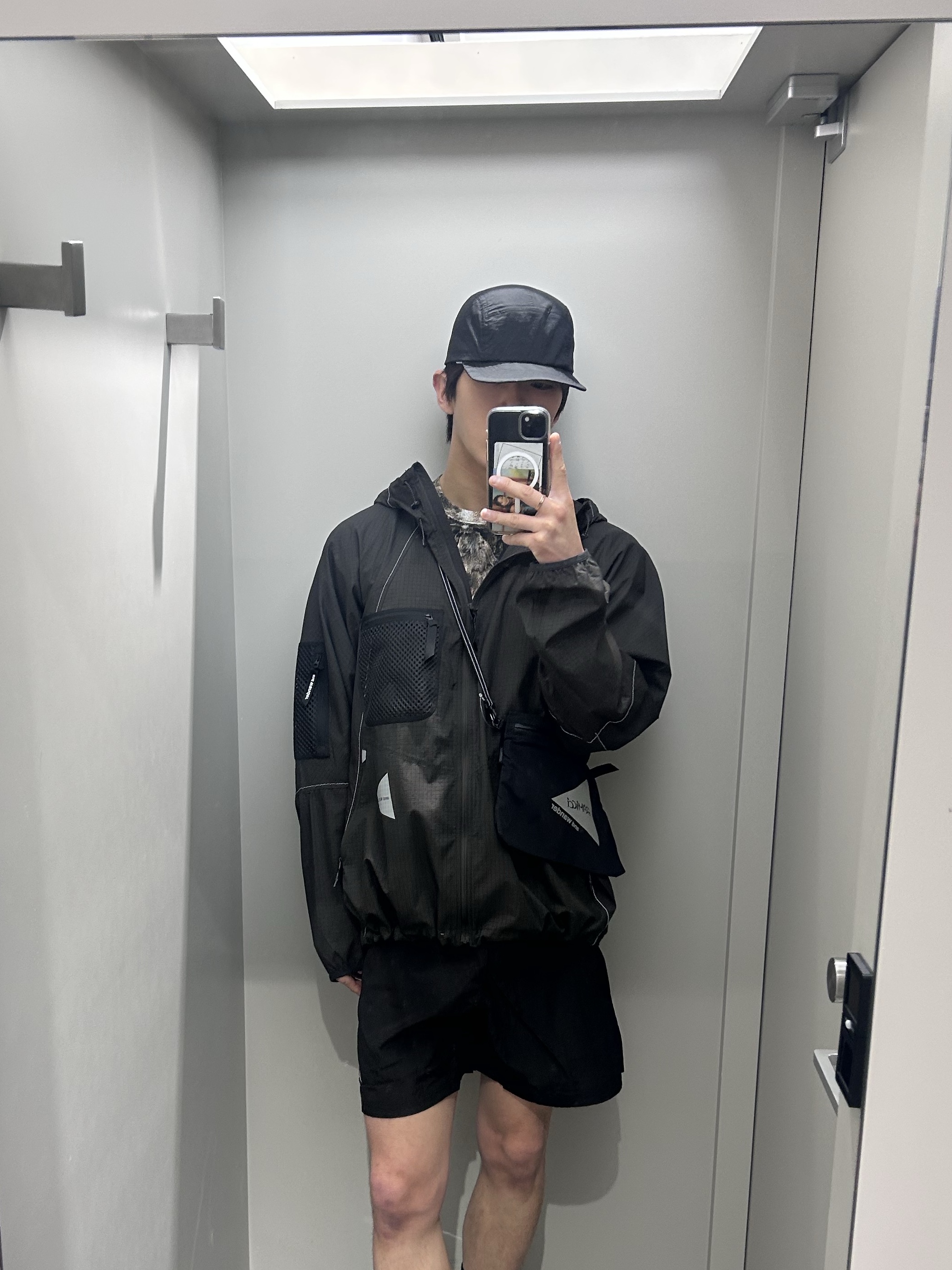 And Wander 010 Breath Rip Hoodie Charcoal - 26SS, Goldwin Sheer Nylon Cap Black 착용 스타일 - 3