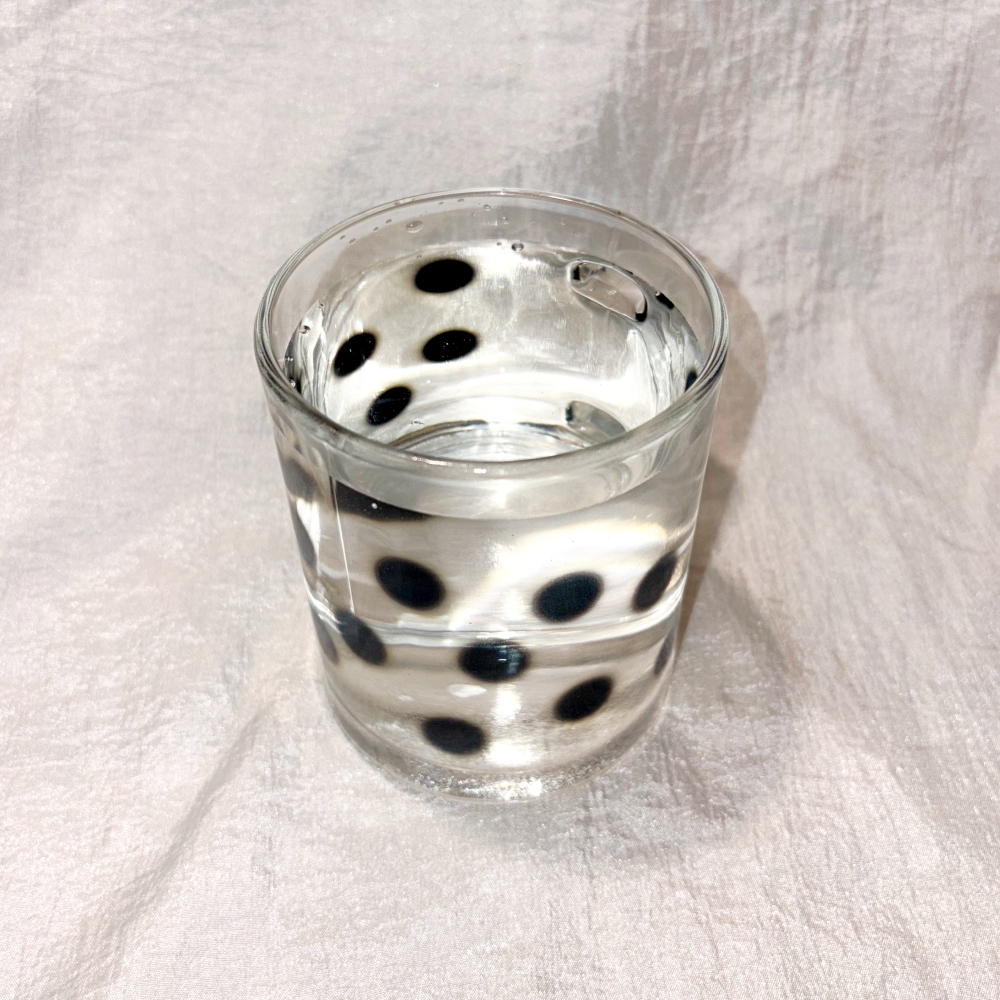 유라이크왓 빅 블러 도트 글라스 머그 (블랙/유리)(you like what Small blur dot glass mug (black/gloss)) - 6