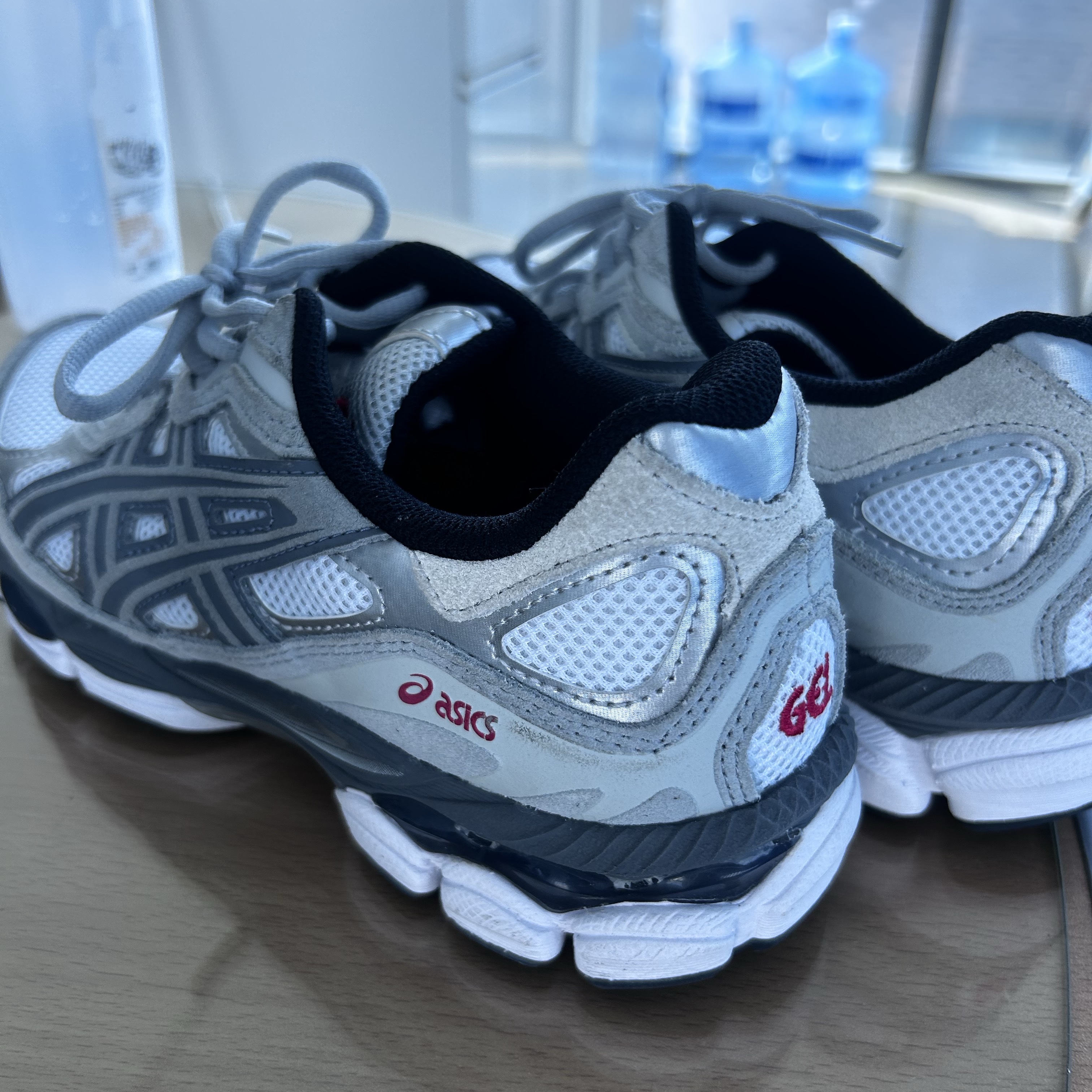 Asics Gel-NYC White Steel Grey 착용 스타일