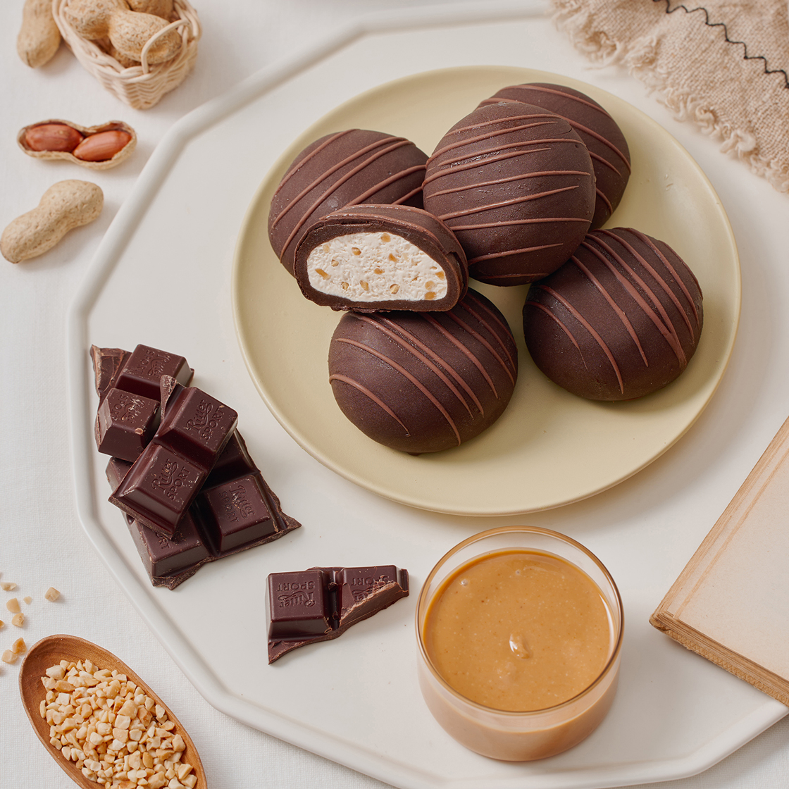 더바른떡 초코팅 피넛버터크림떡 (70g * 6개입) 1박스(THE BAREUN TTEOK Choco Brulee Peanut Butter Tteok (70g * 6EA) 1Box) - 6