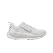 (W) Nike Vomero 18 White Photon Dust