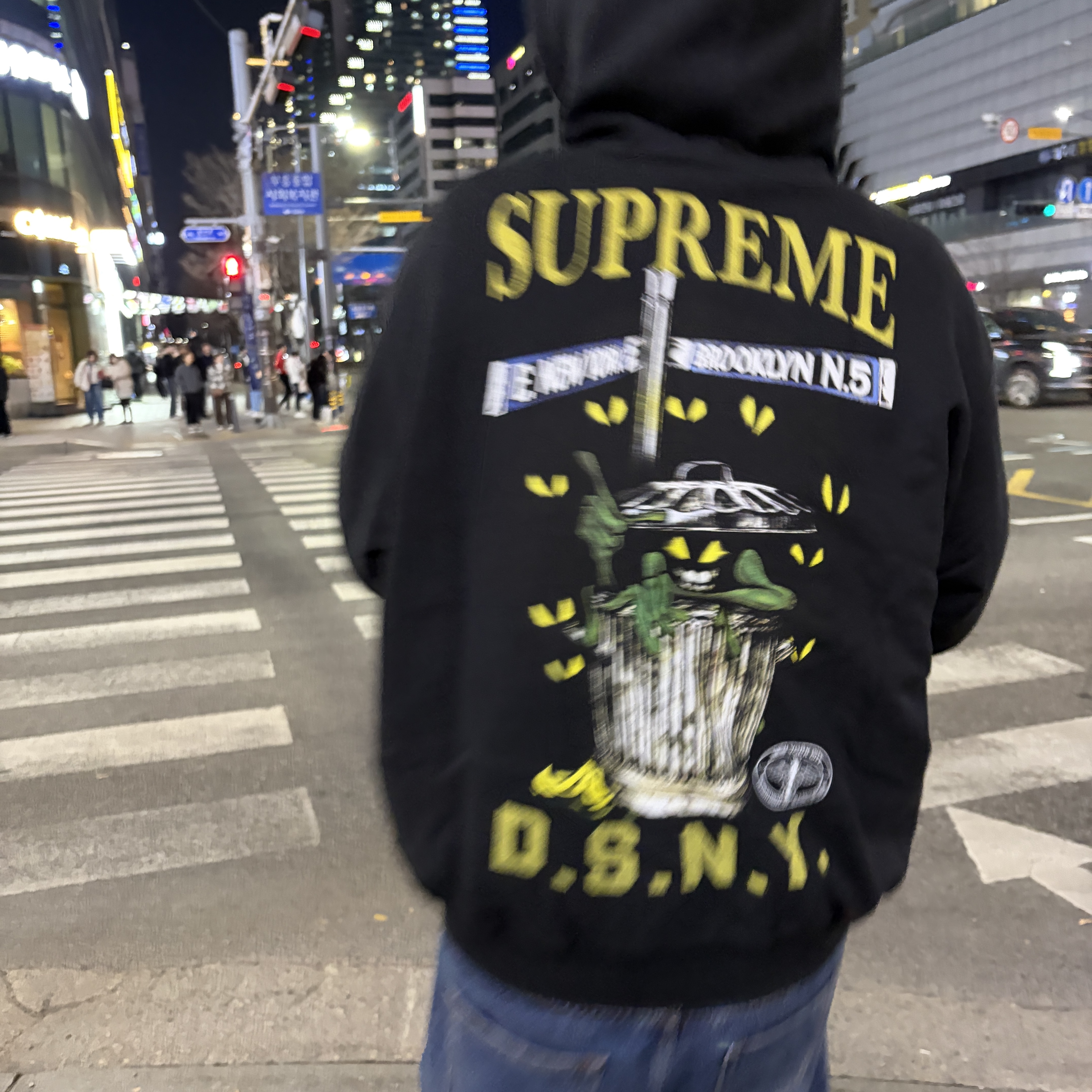 Supreme x DSNY Zip Up Hooded Sweatshirt Black - 26SS 착용 스타일