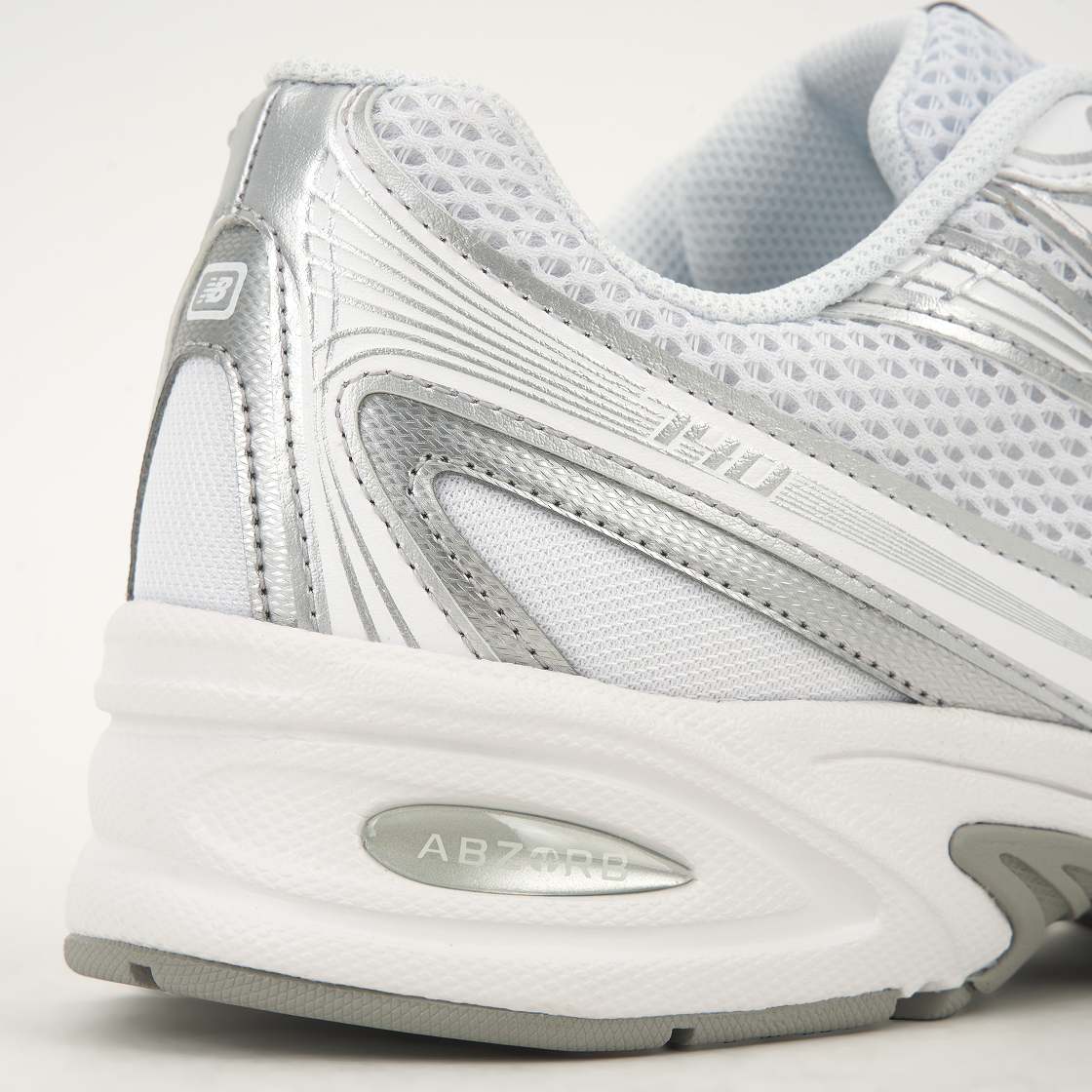 뉴발란스 740v2 화이트 실버 메탈릭(New Balance 740v2 White Silver Metallic) - 8