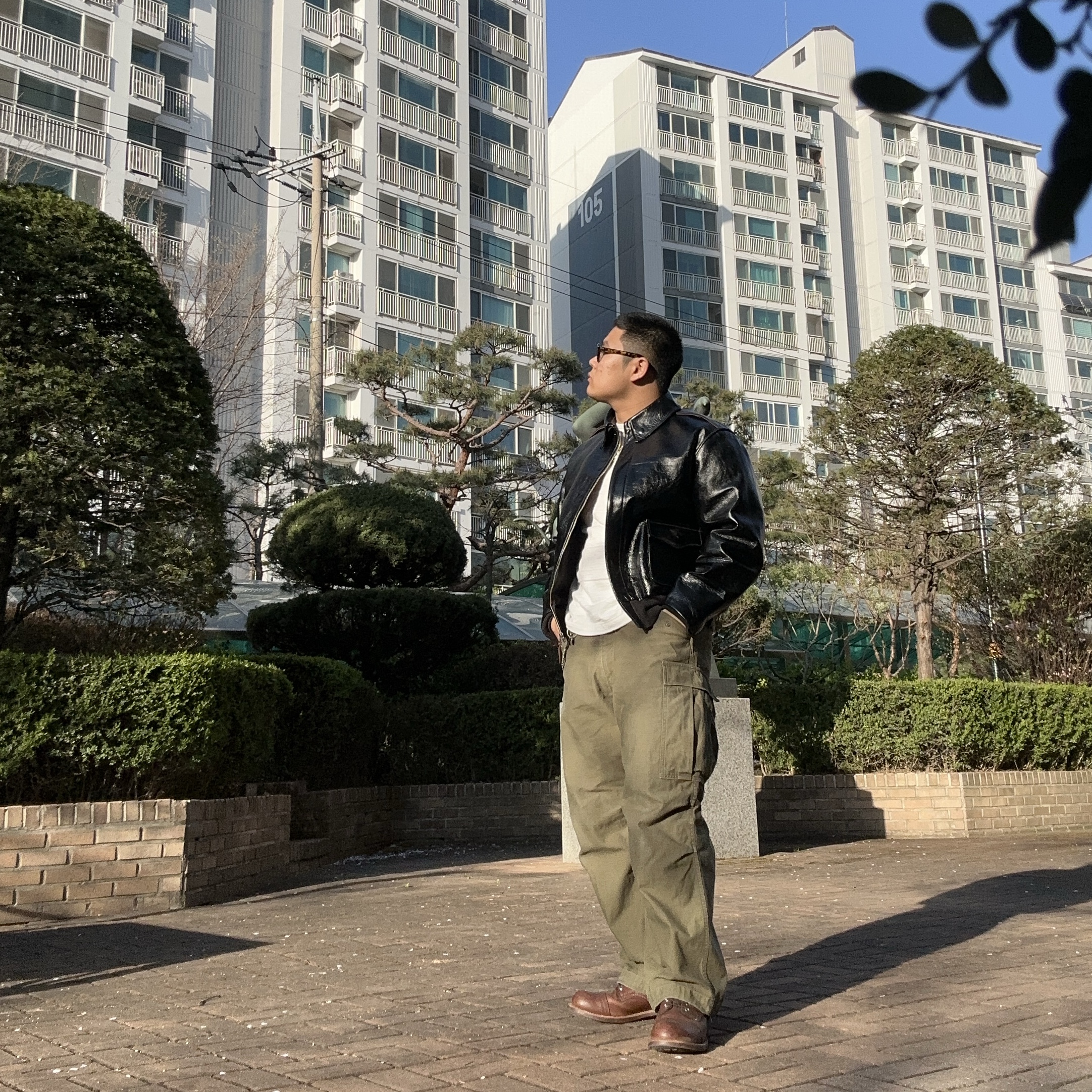 Red Wing Iron Ranger 8111 Amber Harness - D, Buzz Rickson's Type M-1943 Pants Olive 착용 스타일
