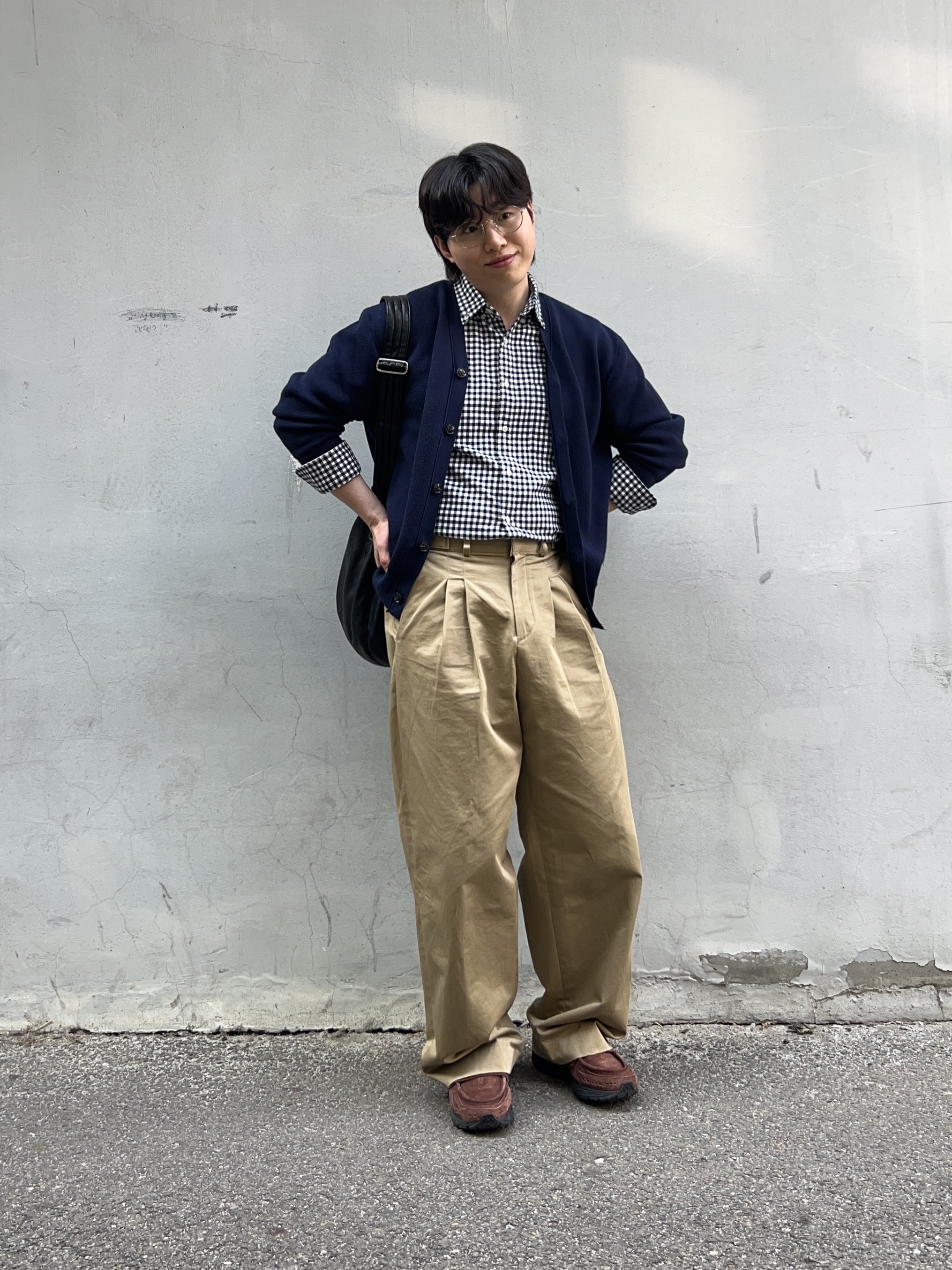 New Balance 1906L Rich Oak 착용 스타일 - 1