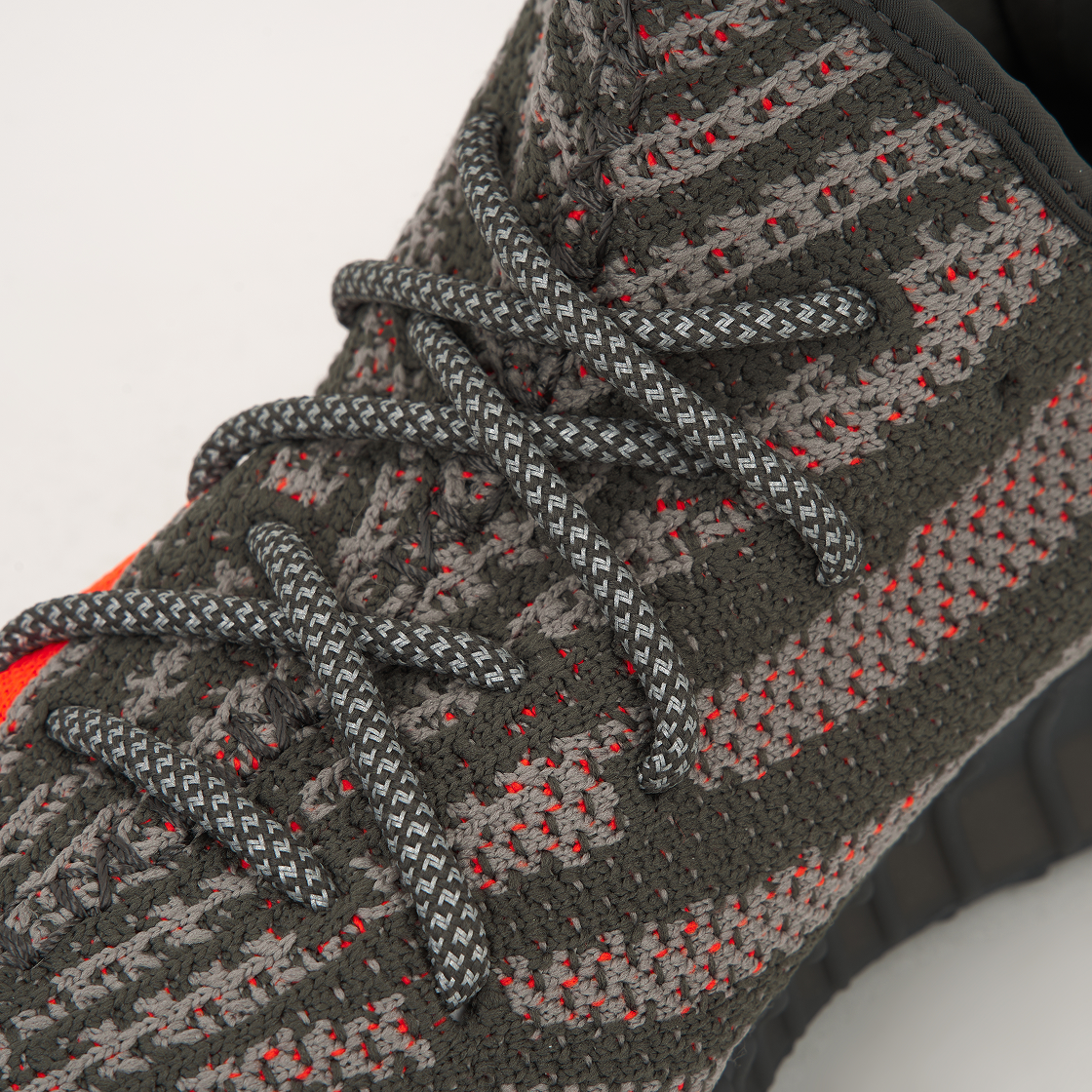 아디다스 이지 부스트 350 V2 카본 벨루가(Adidas Yeezy Boost 350 V2 Carbon Beluga) - 7