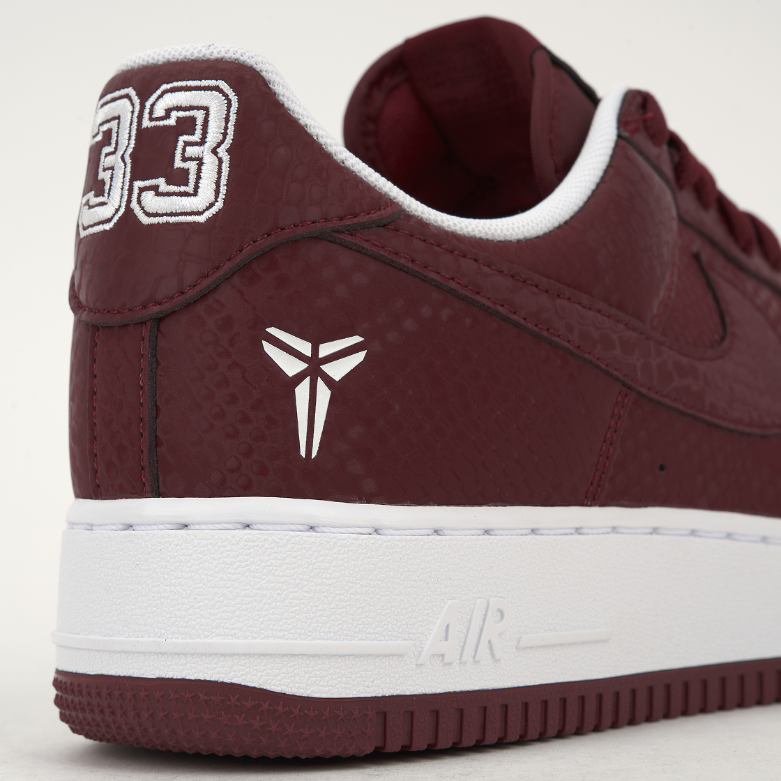나이키 x 코비 브라이언트 에어포스 1 로우 팀 레드 화이트(Nike x Kobe Bryant Air Force 1 Low Team Red White) - 8