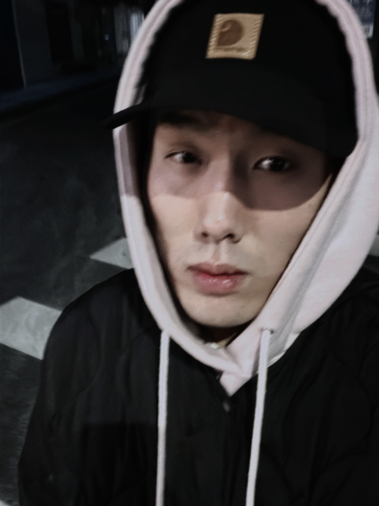 Carhartt Canvas Cap Black 착용 스타일