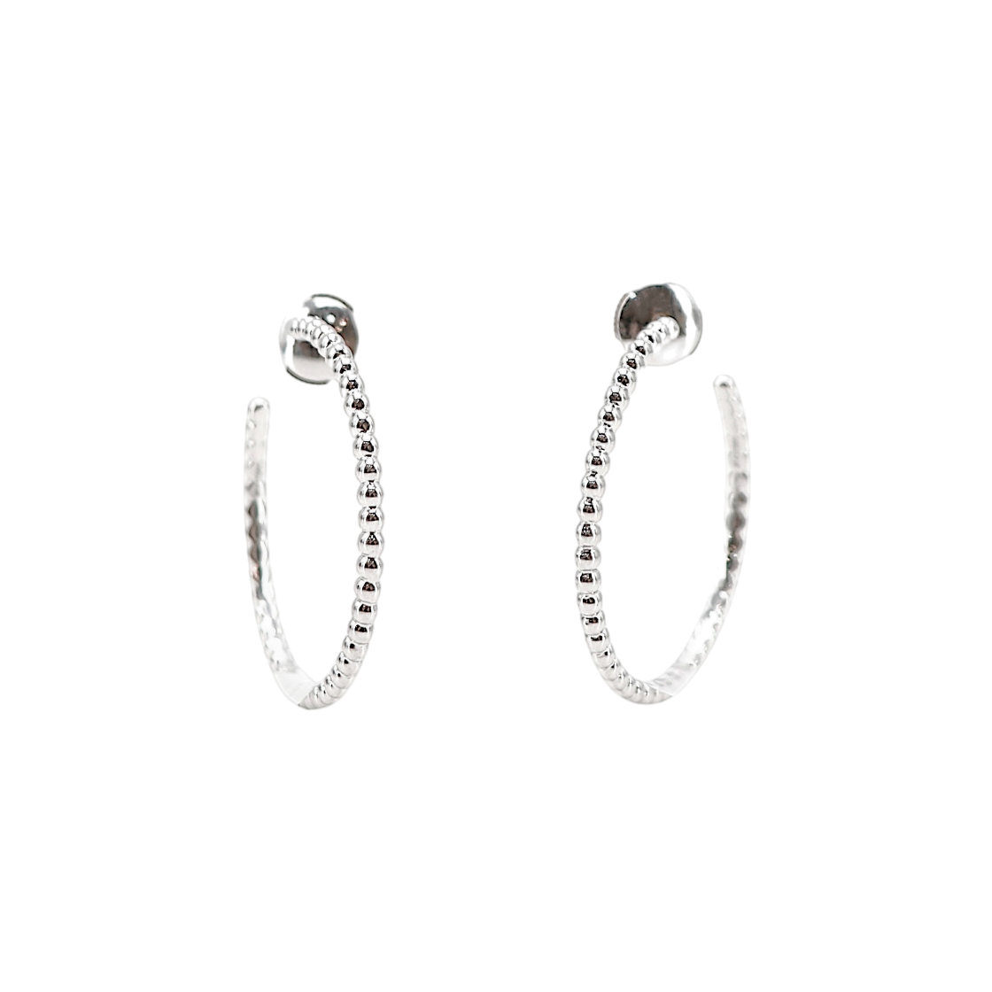 ITROGKKLTLPQ Van Cleef & Arpels Perlee Small Hoop Earrings in White Gold