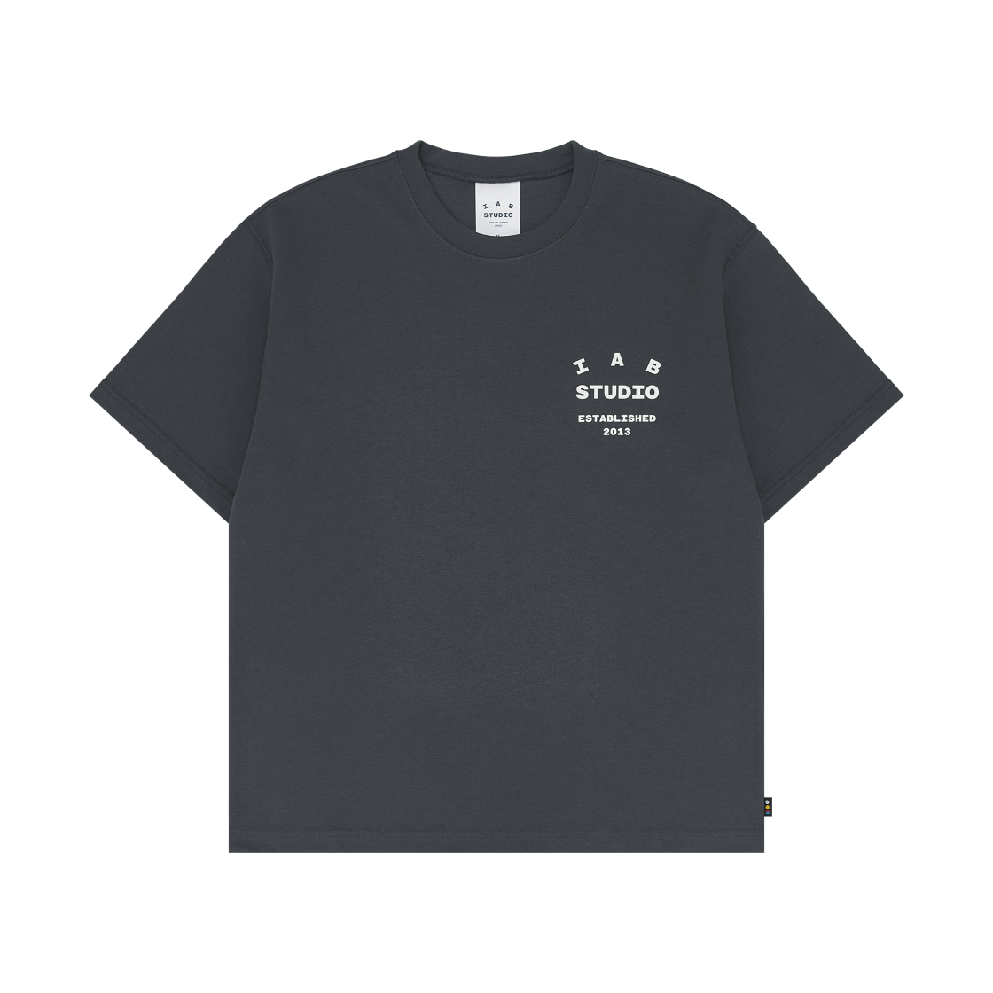 아이앱 스튜디오 26 아이앱 티셔츠 차콜 화이트(IAB Studio 26 IAB T-Shirt Charcoal White) - 2