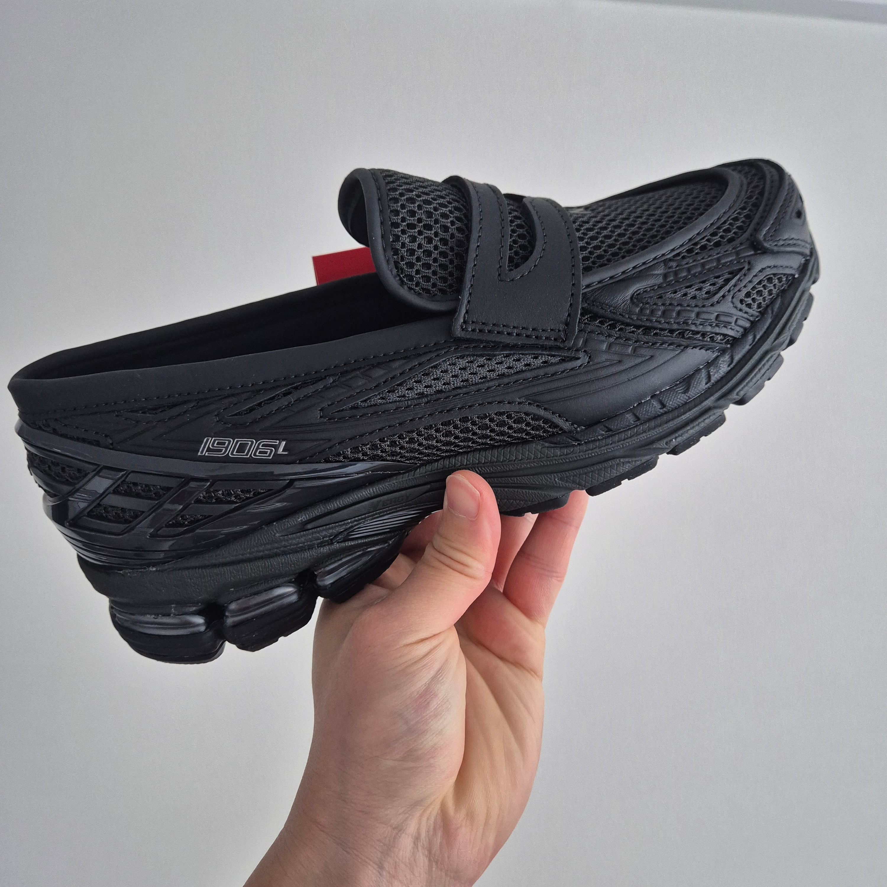 New Balance 1906L Black 착용 스타일 - 1