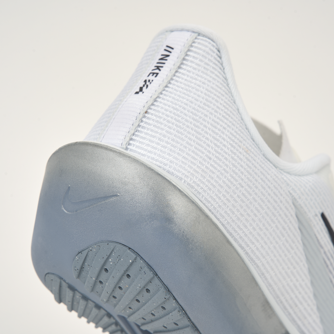 나이키 에어 줌 라이벌 플라이 4 화이트 퓨어 플래티넘(Nike Air Zoom Rival Fly 4 White Pure Platinum) - 8