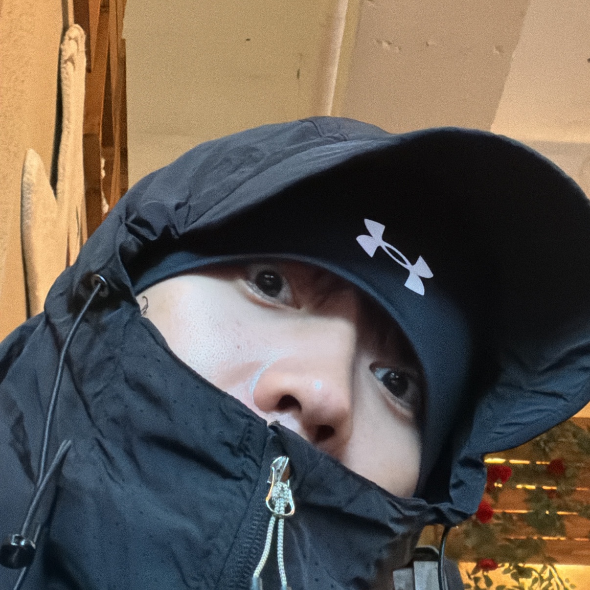 Under Armour Storm Launch Beanie Black 착용 스타일 - 2