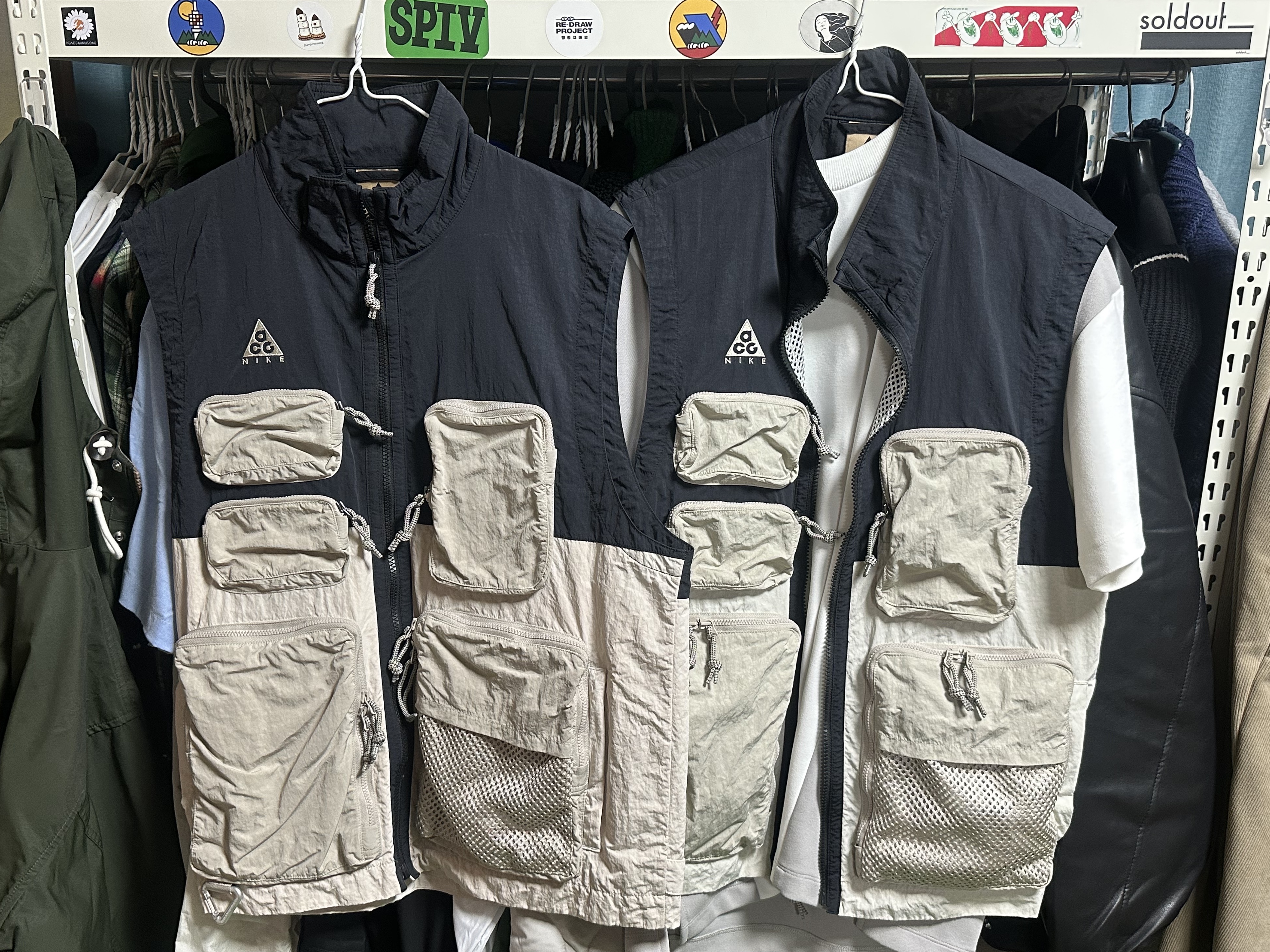 Nike ACG Utility Vest Black Summit White - US/EU 착용 스타일