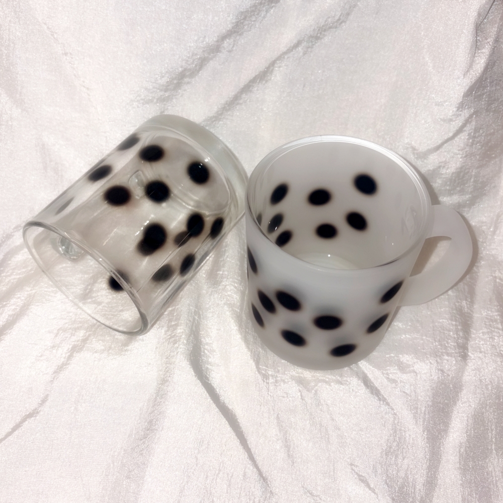 유라이크왓 스몰 블러 도트 글라스 머그 (블랙/매트)(you like what Small blur dot glass mug (black/matte)) - 2