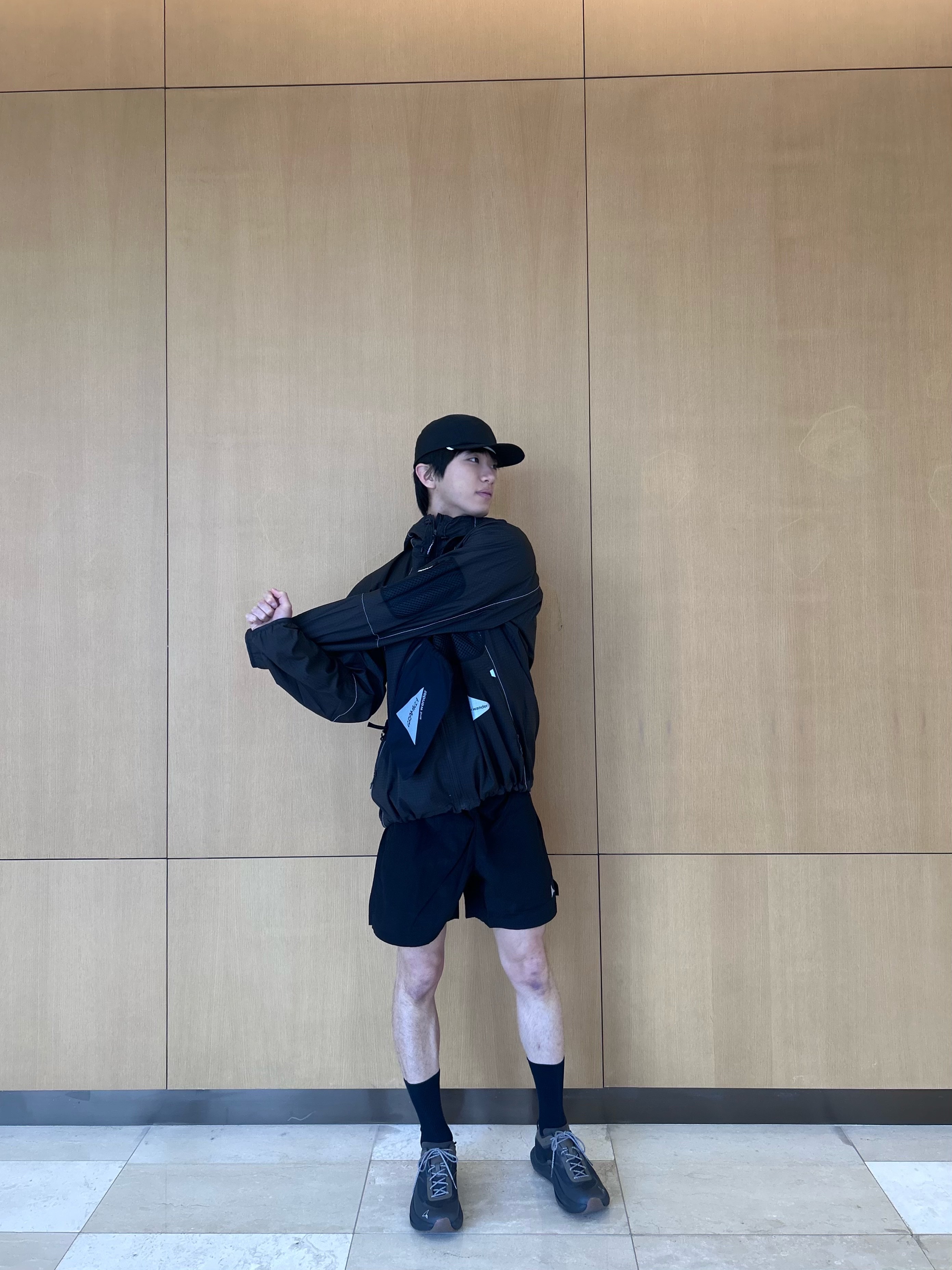 And Wander x Gramicci GR07 Nylon Sacoche Black - 26SS, ROA Helder 5 Inch Shorts Black - 26SS 착용 스타일 - 2