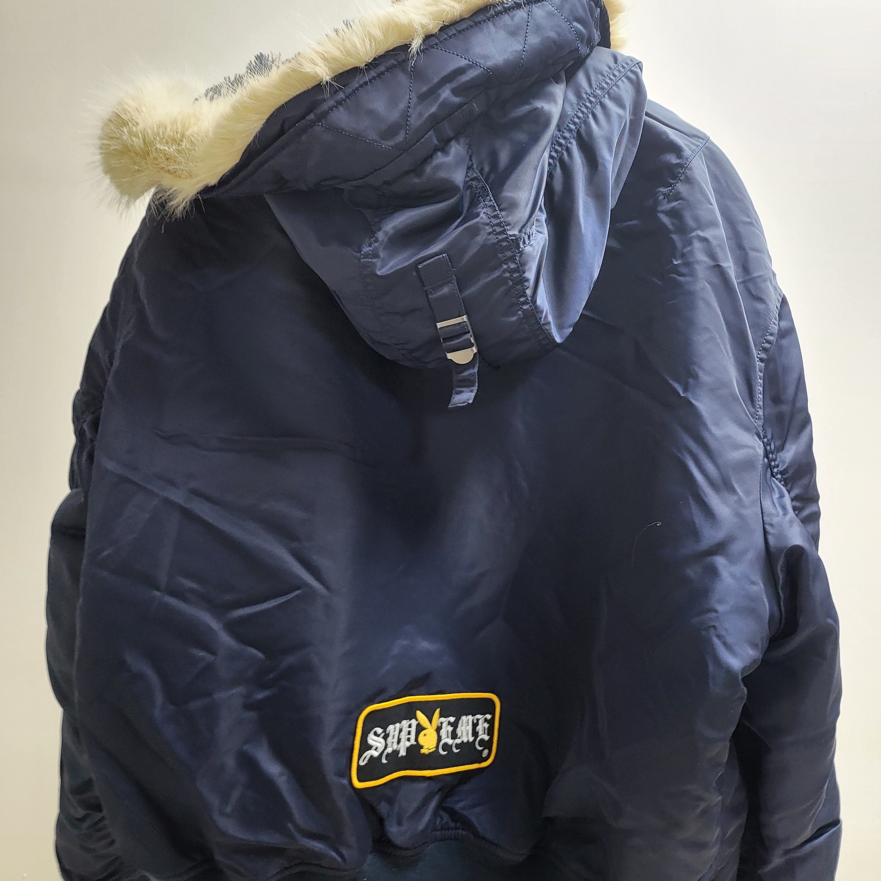 Supreme x Playboy Hooded MA-1 Navy - 26SS 착용 스타일 - 2