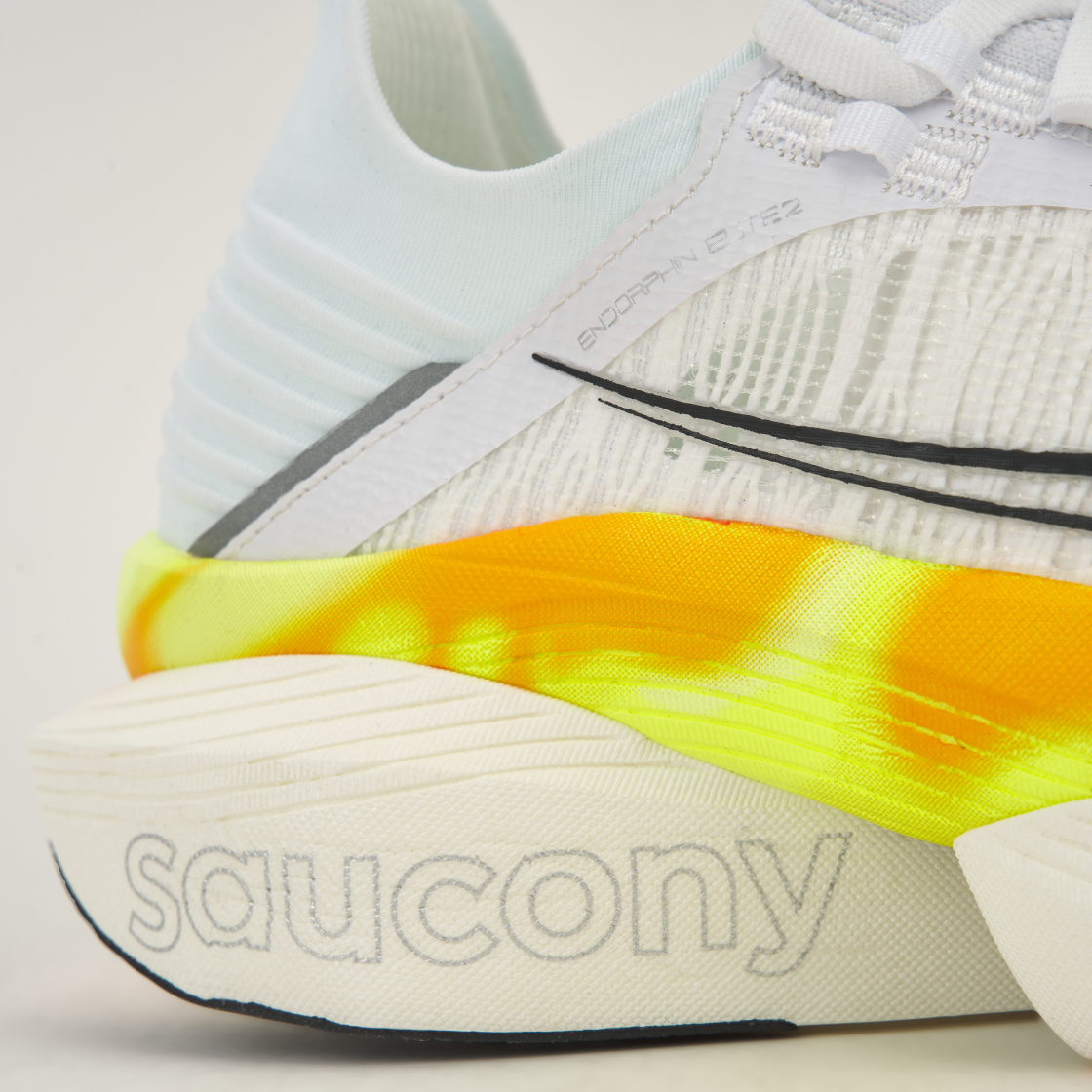 써코니 엔돌핀 엘리트 2 화이트 필(Saucony Endorphin Elite 2 White Peel) - 7