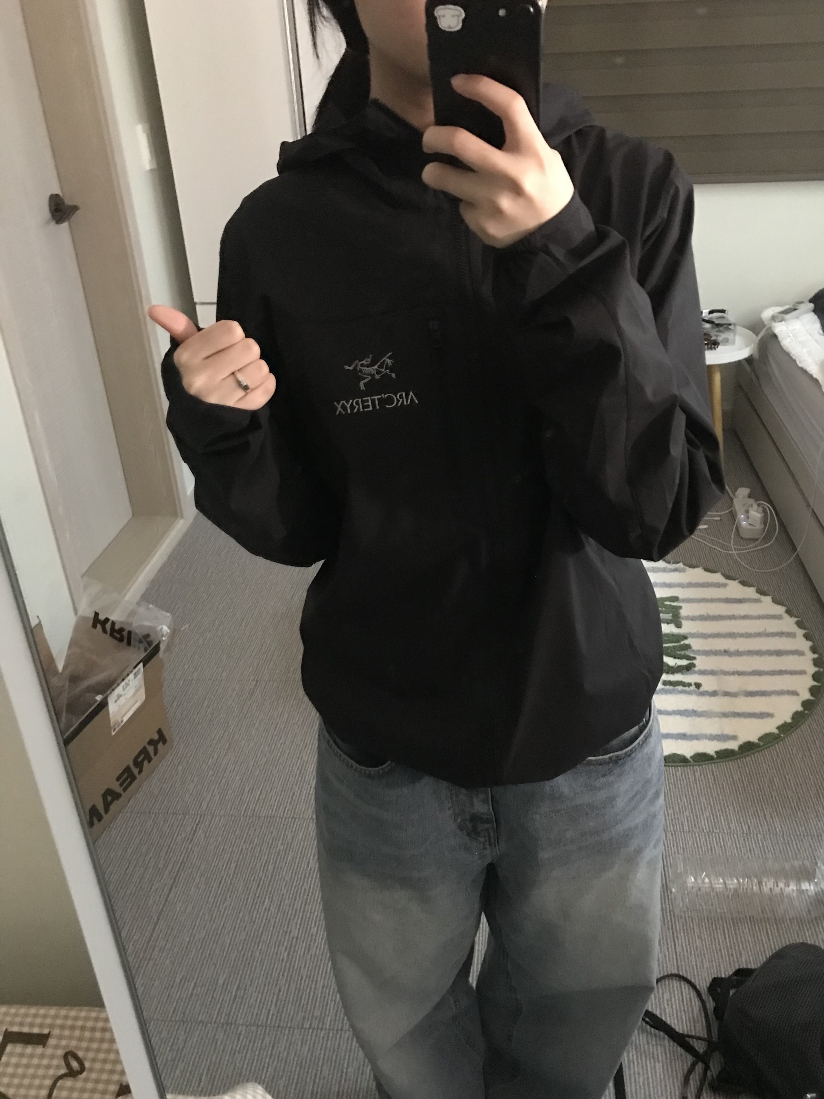 Arc'teryx Squamish Hoody Black 착용 스타일