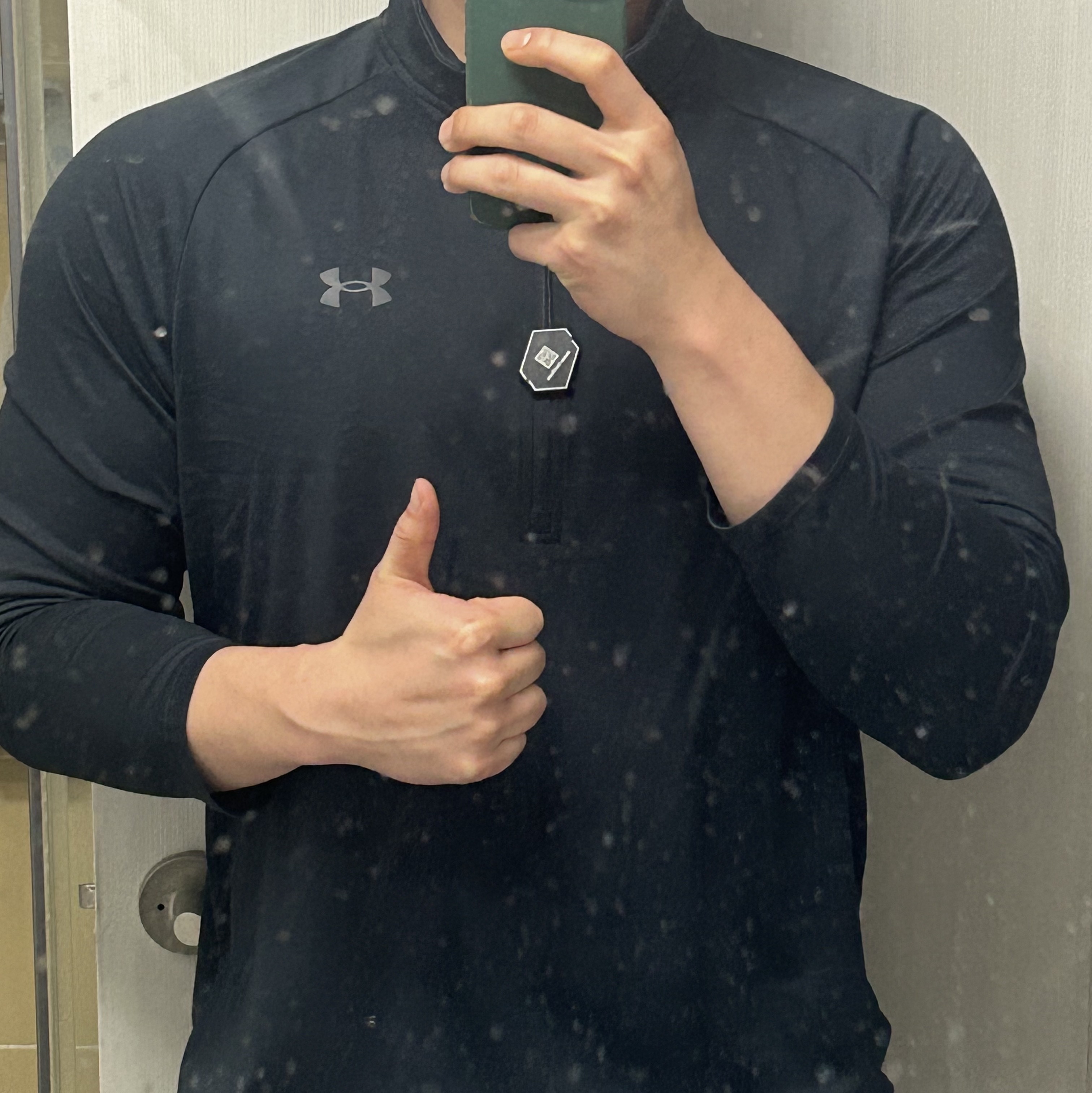 Under Armour Tech Half Zip Long Sleeve Black Charcoal 착용 스타일