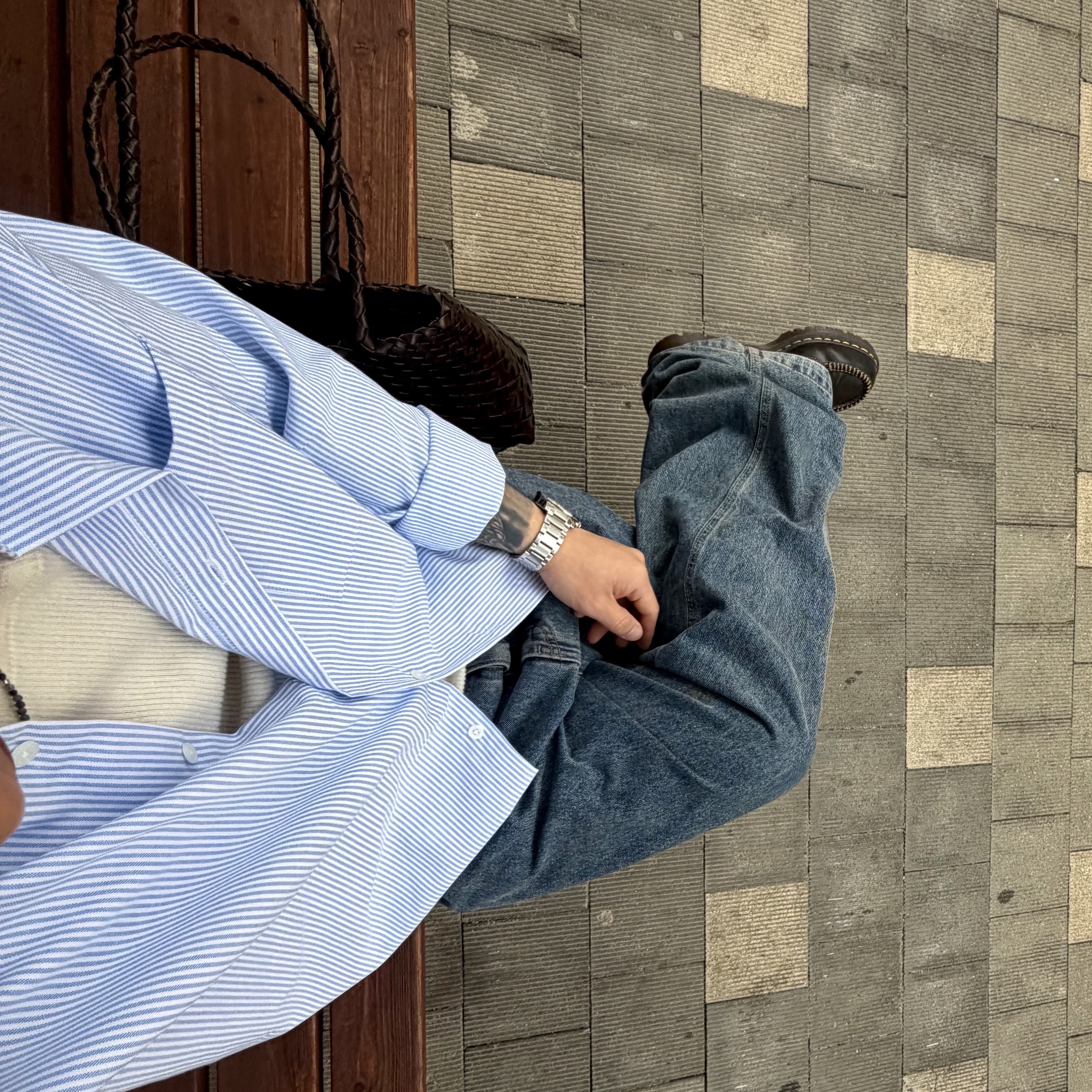 Dragon Diffusion Santa Croce Big Dark Brown, Dr. Martens Lowell Leather Moc Toe Shoes Black Analine 착용 스타일