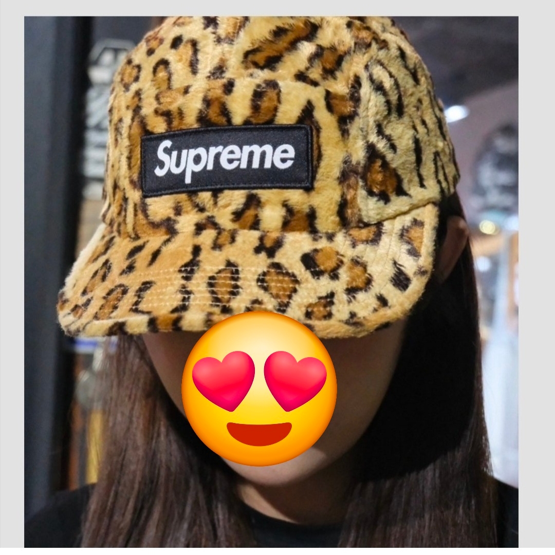 Supreme x GOODENOUGH Crushed Rayon Pile Camp Cap Leopard - 25SS 착용 스타일 - 1
