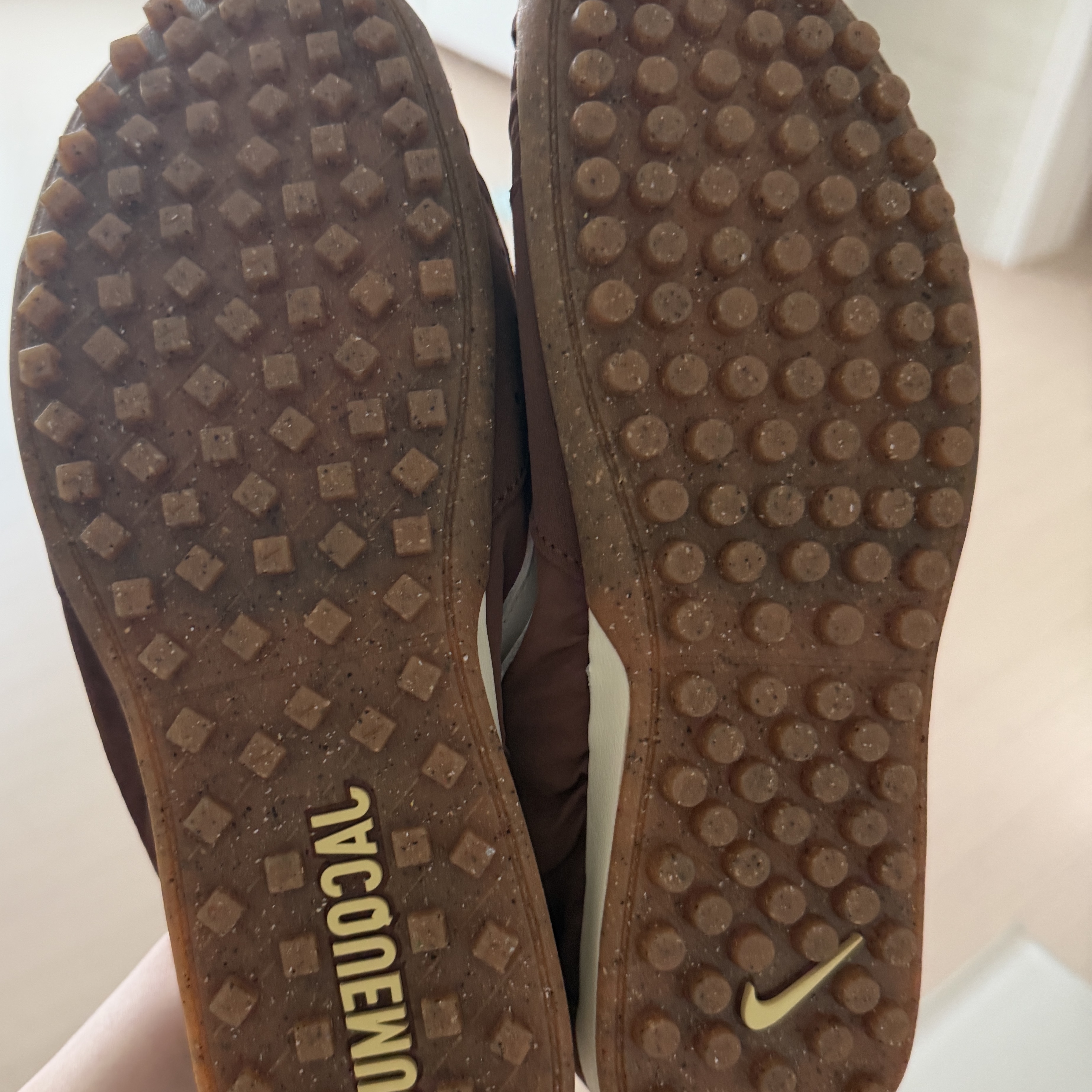 Nike x Jacquemus Moon Shoe SP Fauna Brown Cashmere 착용 스타일