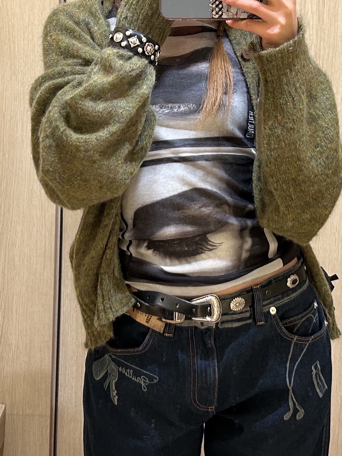 Rust Mood 55U 0039 Blt 23103 Black - 26SS 착용 스타일 - 1
