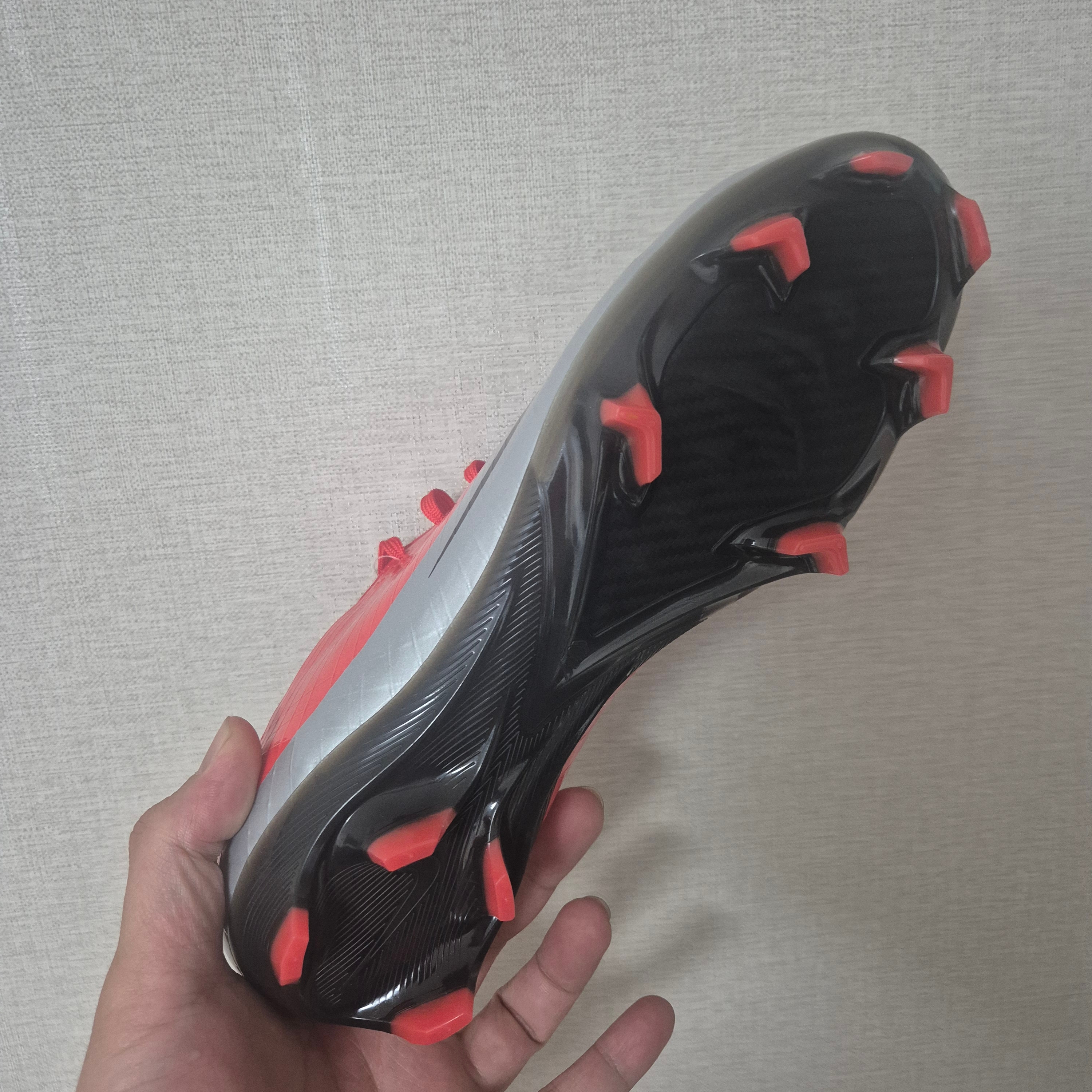 Nike Mercurial Superfly RGN FG SE Max Orange Metallic Silver 착용 스타일 - 1