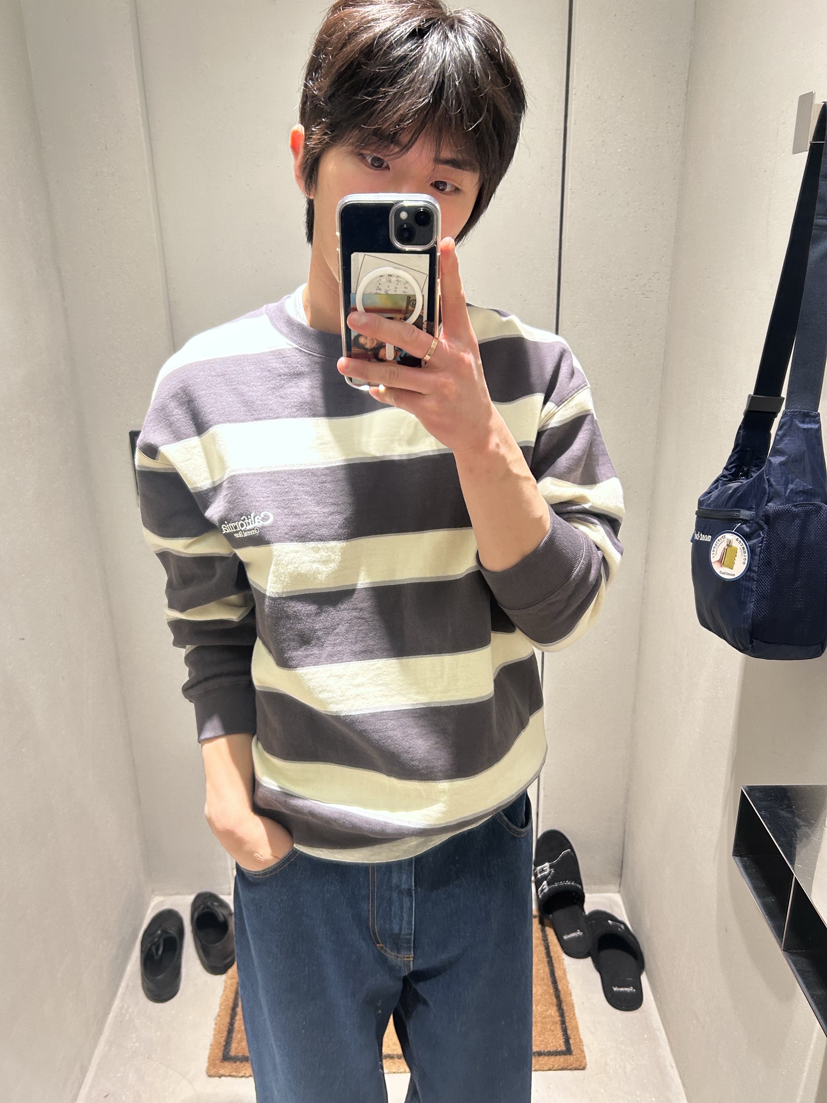 Montbell Pocketable Light Shoulder Bag Small Navy, California General Store Organic Border Sweat Crew Dark Gray - 26SS 착용 스타일 - 4
