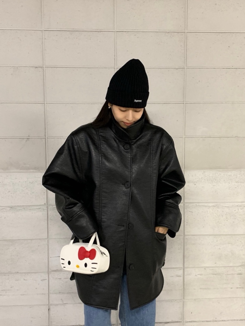 Supreme Overdyed Beanie Black, Low Classic T-1 Lc Vibram Sneakers Silver 착용 스타일 - 3