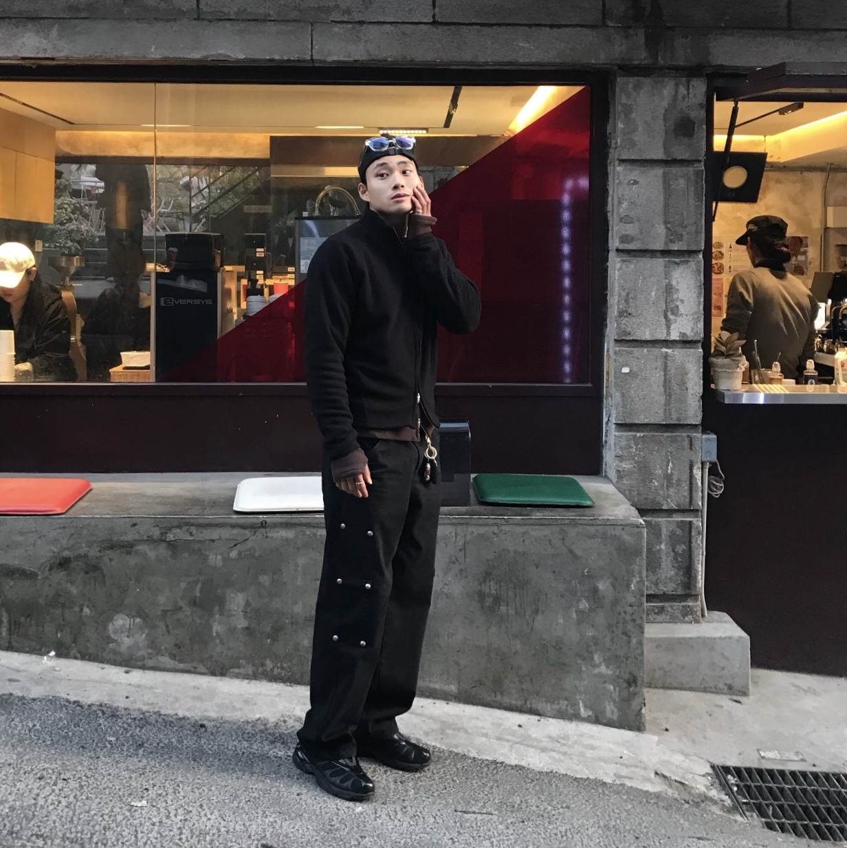 Thug Club Thug Pants Black, Fila x Thug Club Replica 2002 Black 착용 스타일 - 1