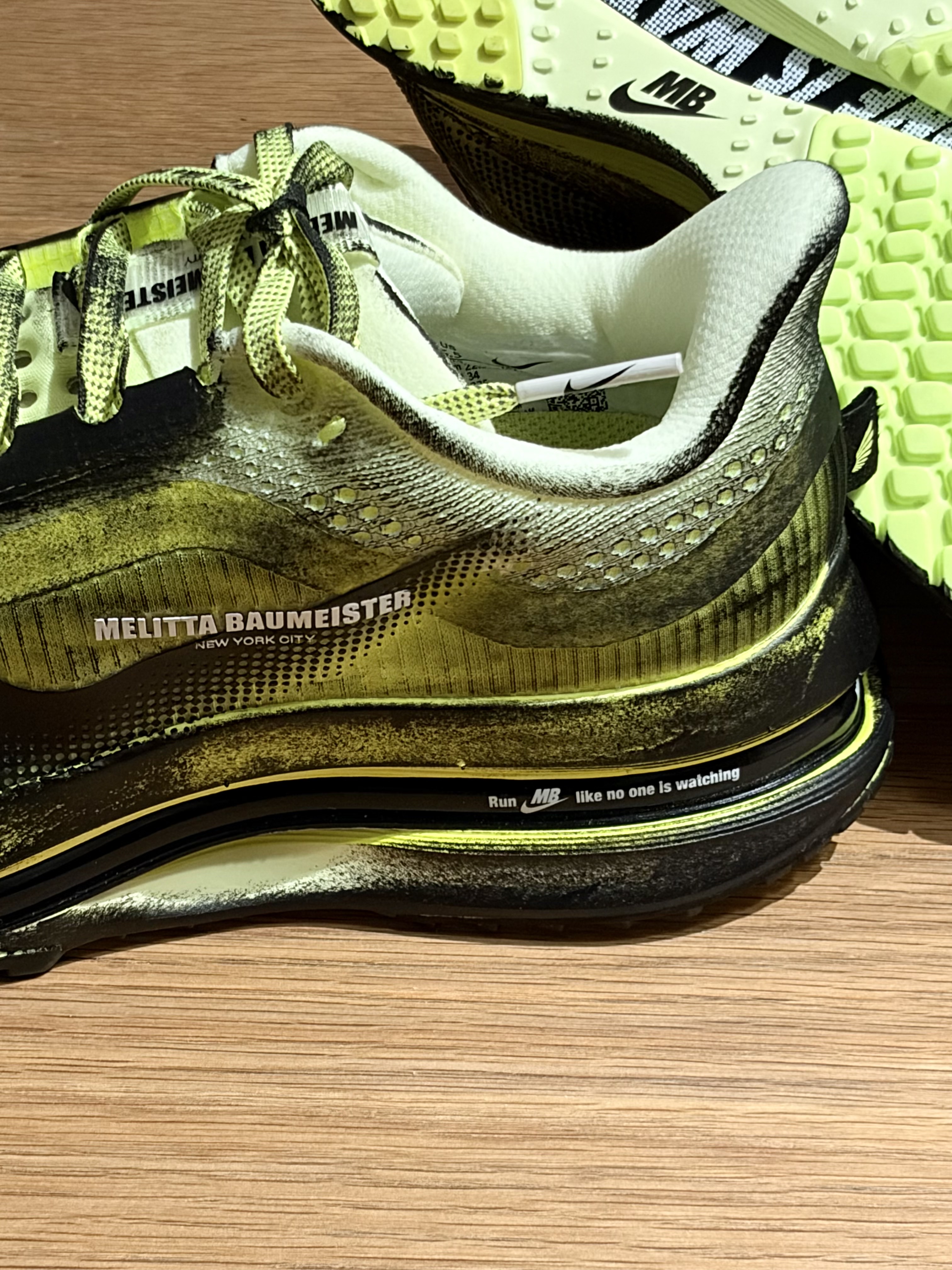 (W) Nike x Melitta Baumeister Pegasus Premium Volt and Cyber 착용 스타일 - 1