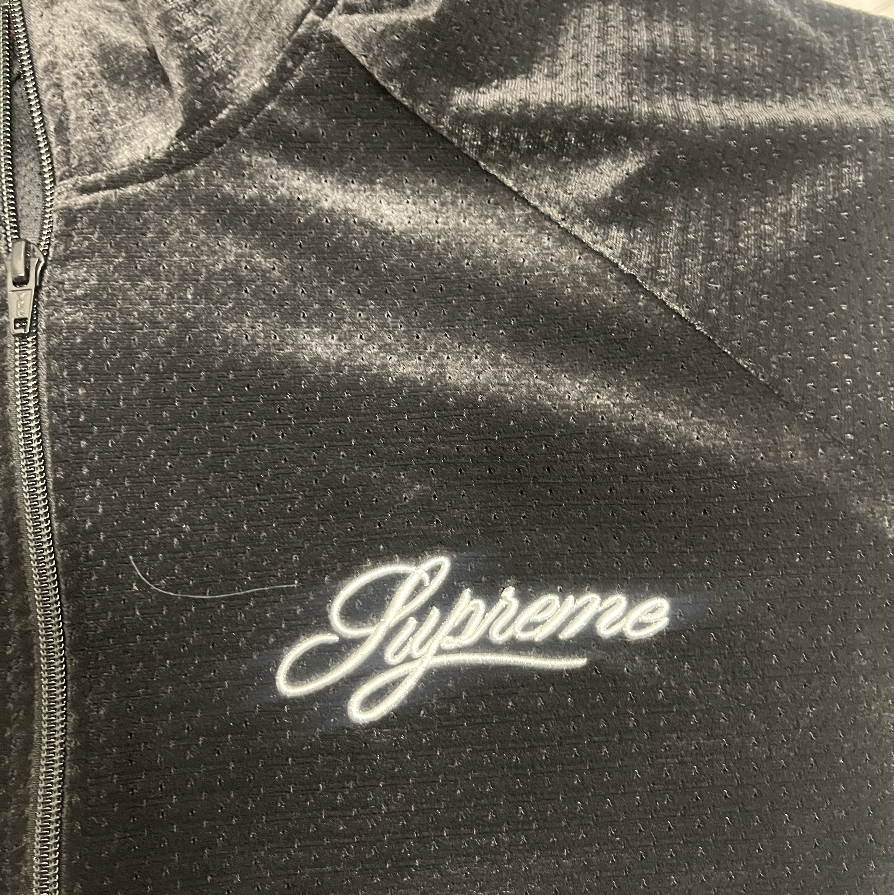 Supreme Velour Mesh Track Jacket Black - 26SS 착용 스타일 - 3